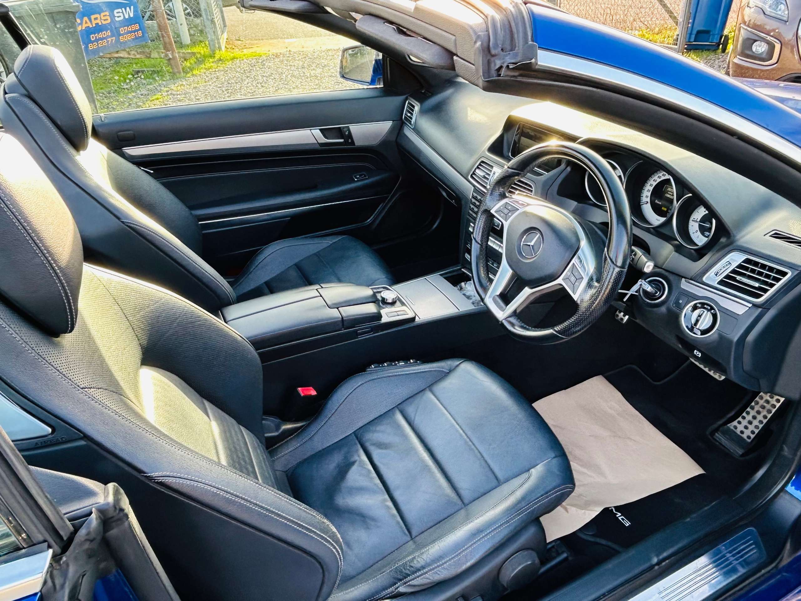 A 2014 MERCEDES-BENZ E CLASS 2.1 E220 CDI AMG Sport Cabriolet 2dr Diesel G-Tronic+ Euro 5 (s/s) (170 ps) A 2014 MERCEDES-BENZ E CLASS 2.1 E220 CDI AMG Sport Cabriolet 2dr Diesel G-Tronic+ Euro 5 (s/s) (170 ps)