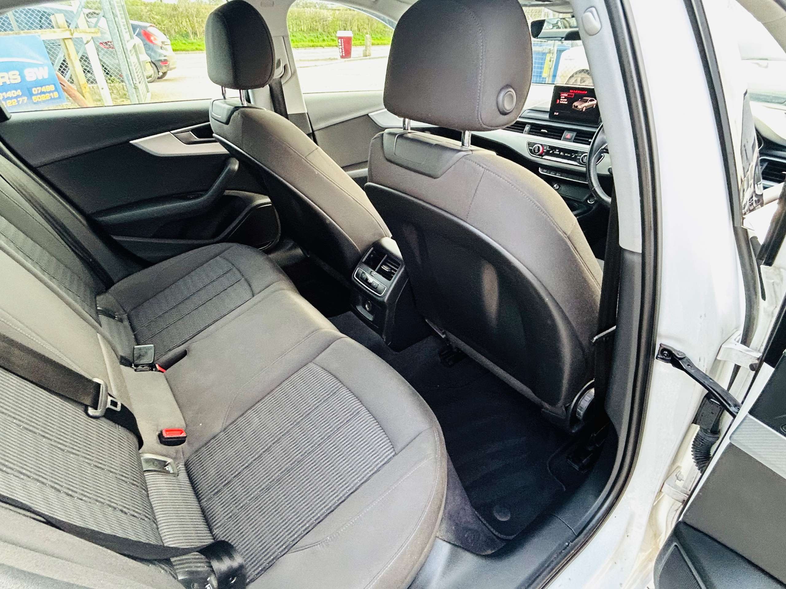 2016 AUDI A4 2016 AUDI A4