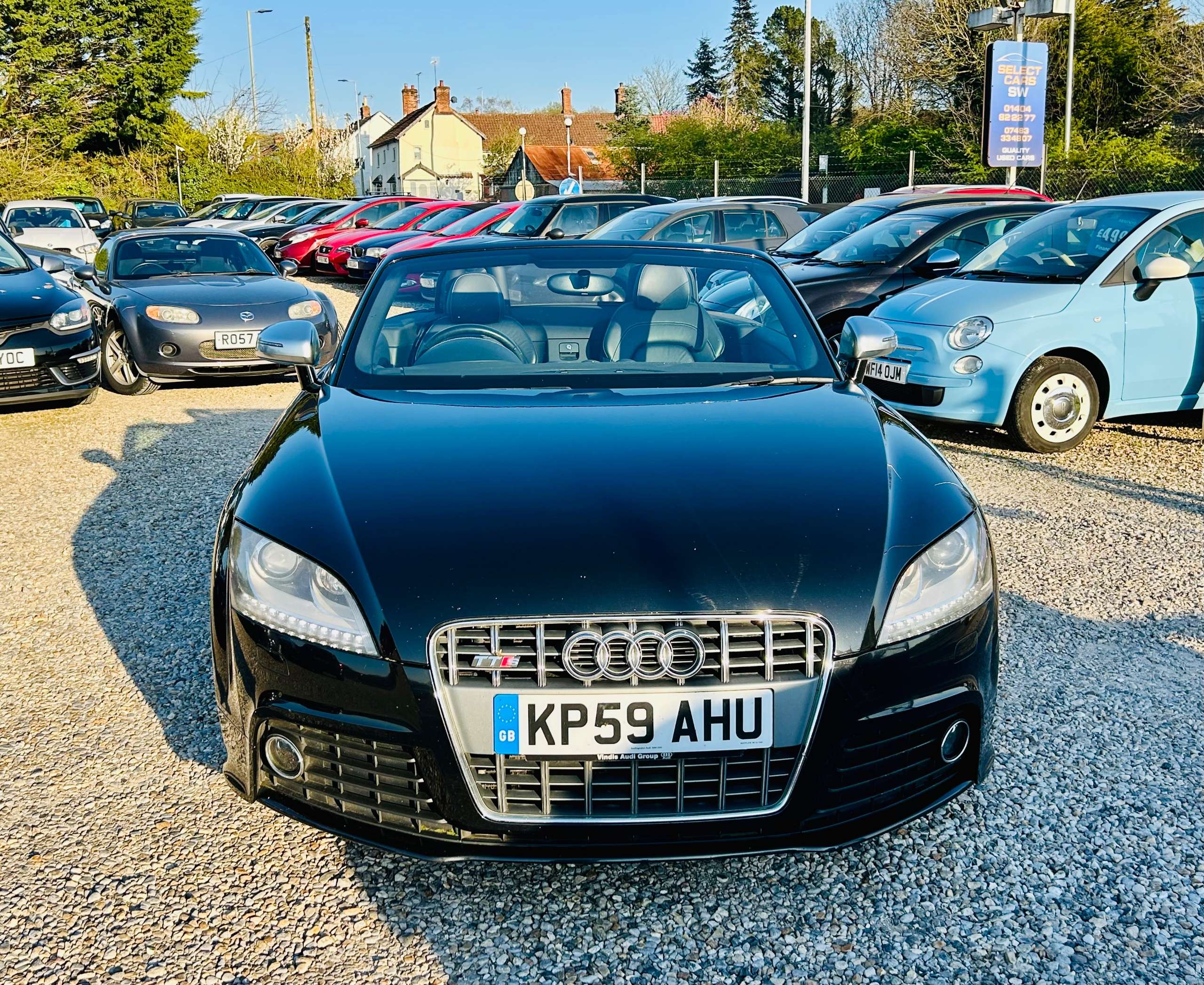 A 2009 AUDI TTS 2.0 TFSI Roadster 2dr Petrol S Tronic quattro Euro 4 (272 ps) A 2009 AUDI TTS 2.0 TFSI Roadster 2dr Petrol S Tronic quattro Euro 4 (272 ps)