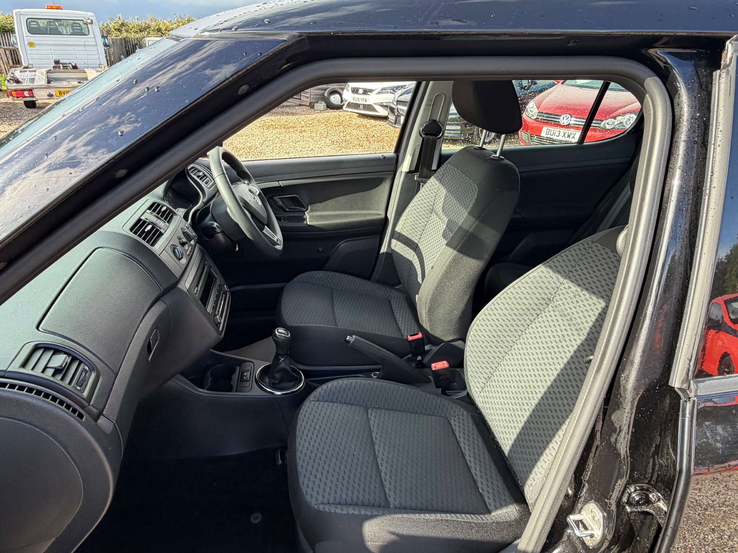 2014 SKODA FABIA 2014 SKODA FABIA