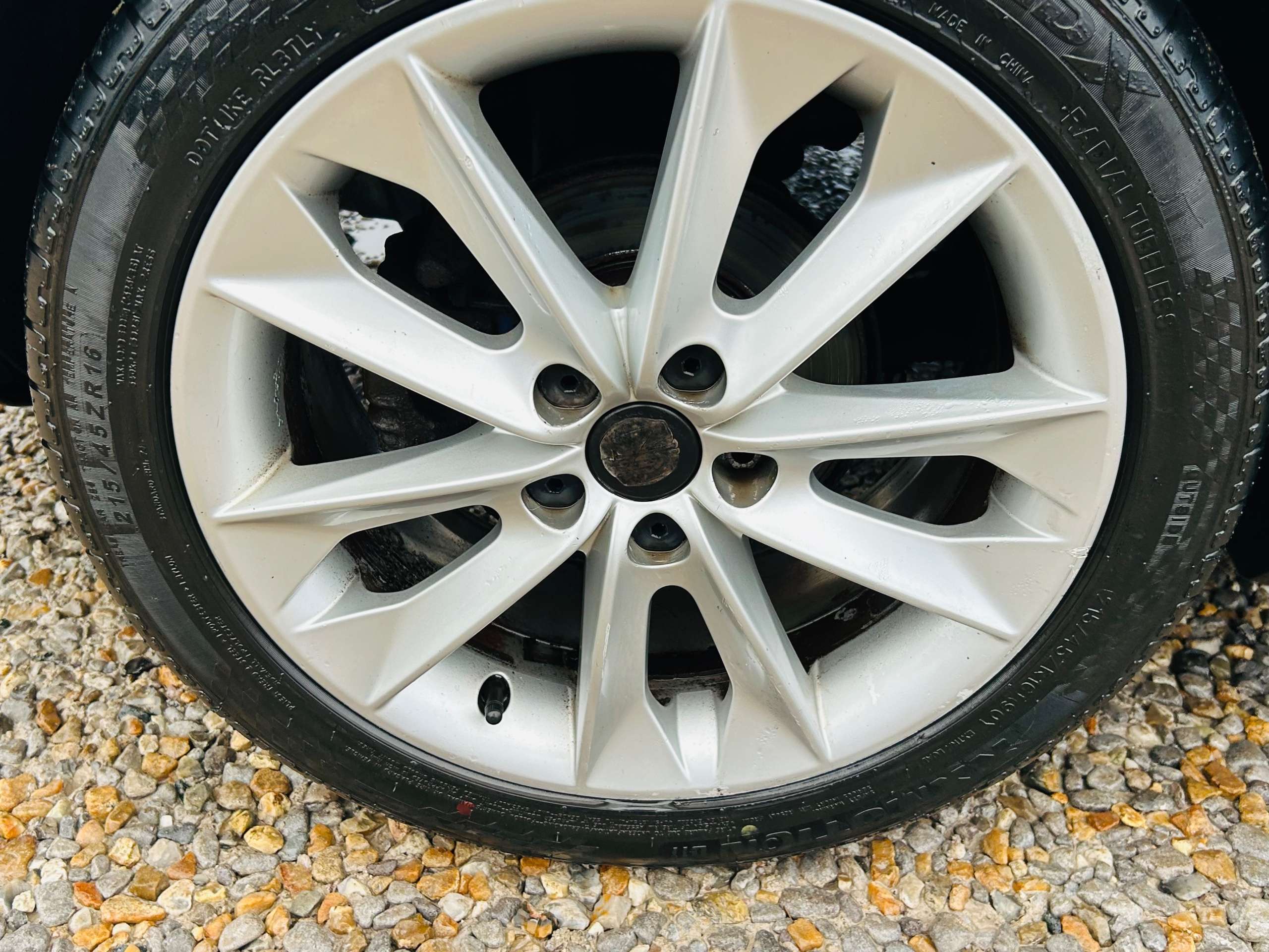 A 2013 SEAT IBIZA 1.6 TDI CR FR ST 5dr Diesel Manual Euro 5 (105 ps) A 2013 SEAT IBIZA 1.6 TDI CR FR ST 5dr Diesel Manual Euro 5 (105 ps)