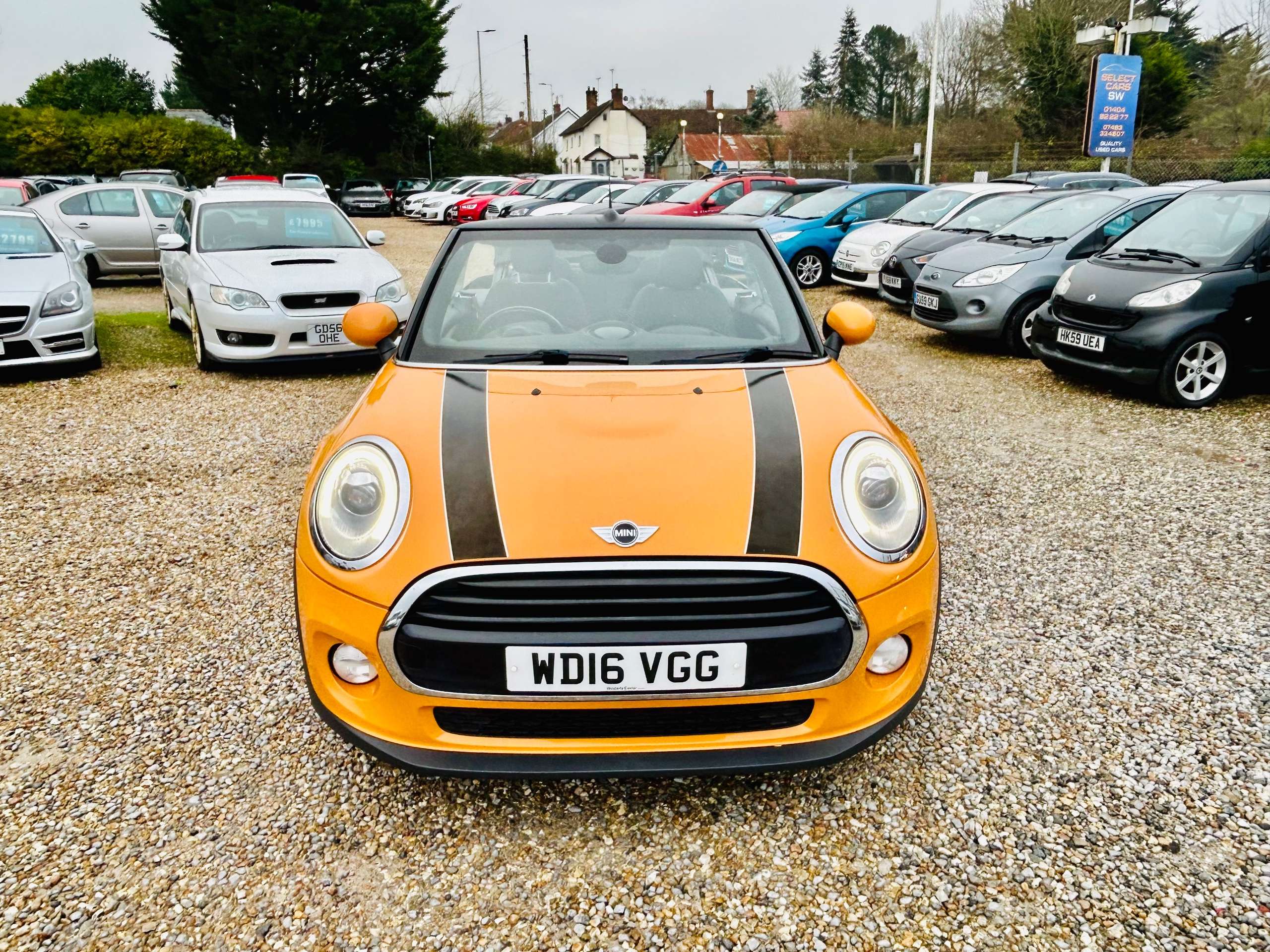 A 2016 MINI CONVERTIBLE 1.5 Cooper Convertible 2dr Petrol Manual Euro 6 (s/s) (136 ps) A 2016 MINI CONVERTIBLE 1.5 Cooper Convertible 2dr Petrol Manual Euro 6 (s/s) (136 ps)