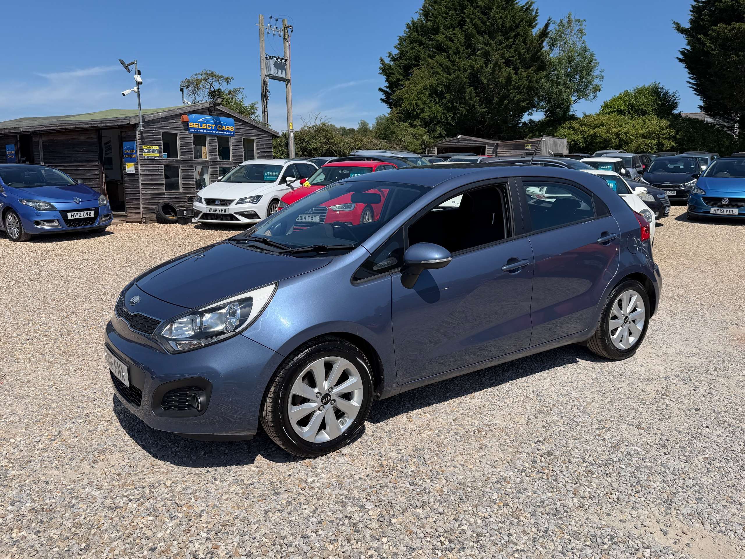 2016 KIA RIO 2016 KIA RIO