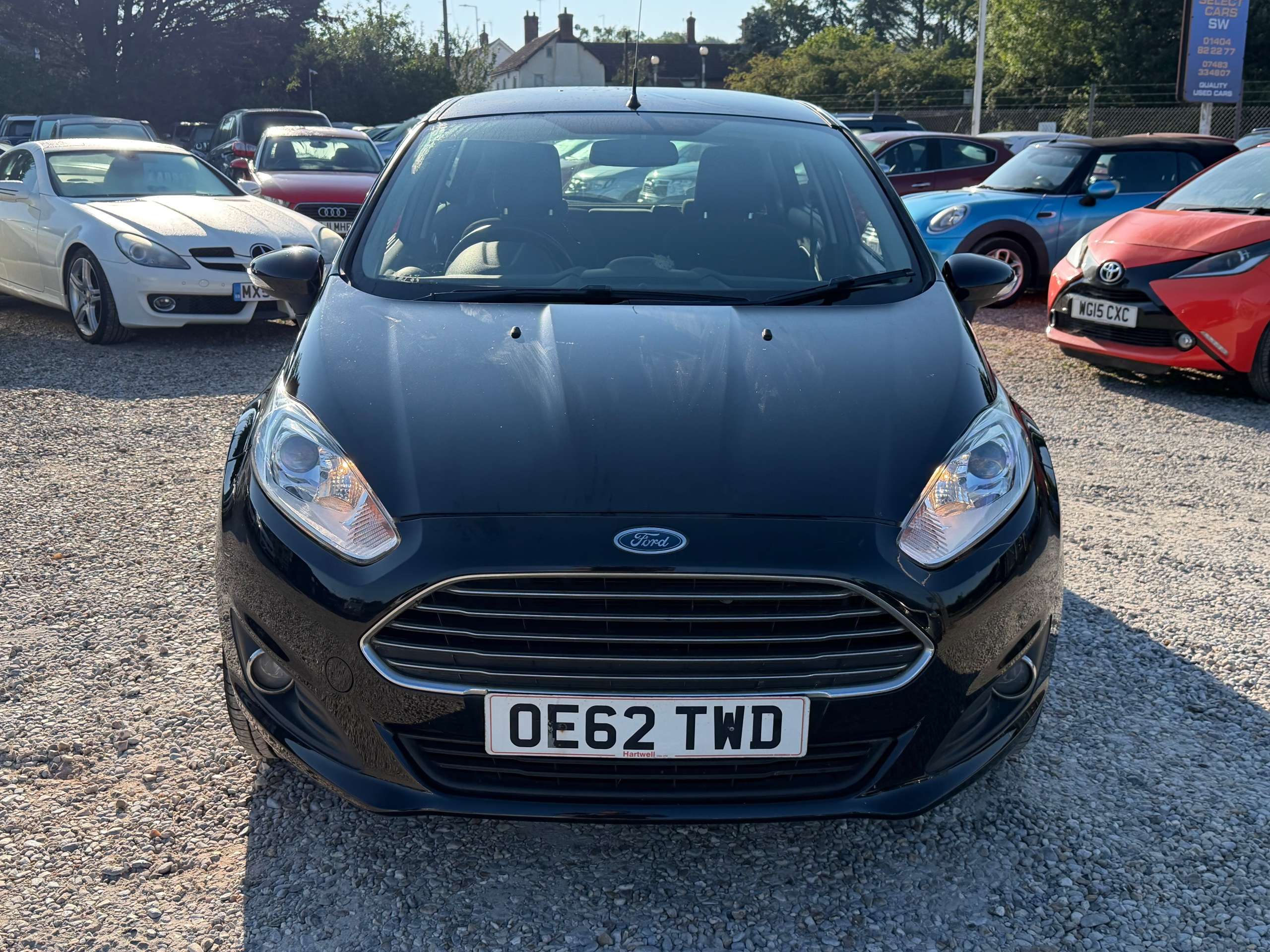 A 2013 FORD FIESTA 1.0 Zetec Hatchback 5dr Petrol Manual Euro 5 (s/s) (80 ps) A 2013 FORD FIESTA 1.0 Zetec Hatchback 5dr Petrol Manual Euro 5 (s/s) (80 ps)