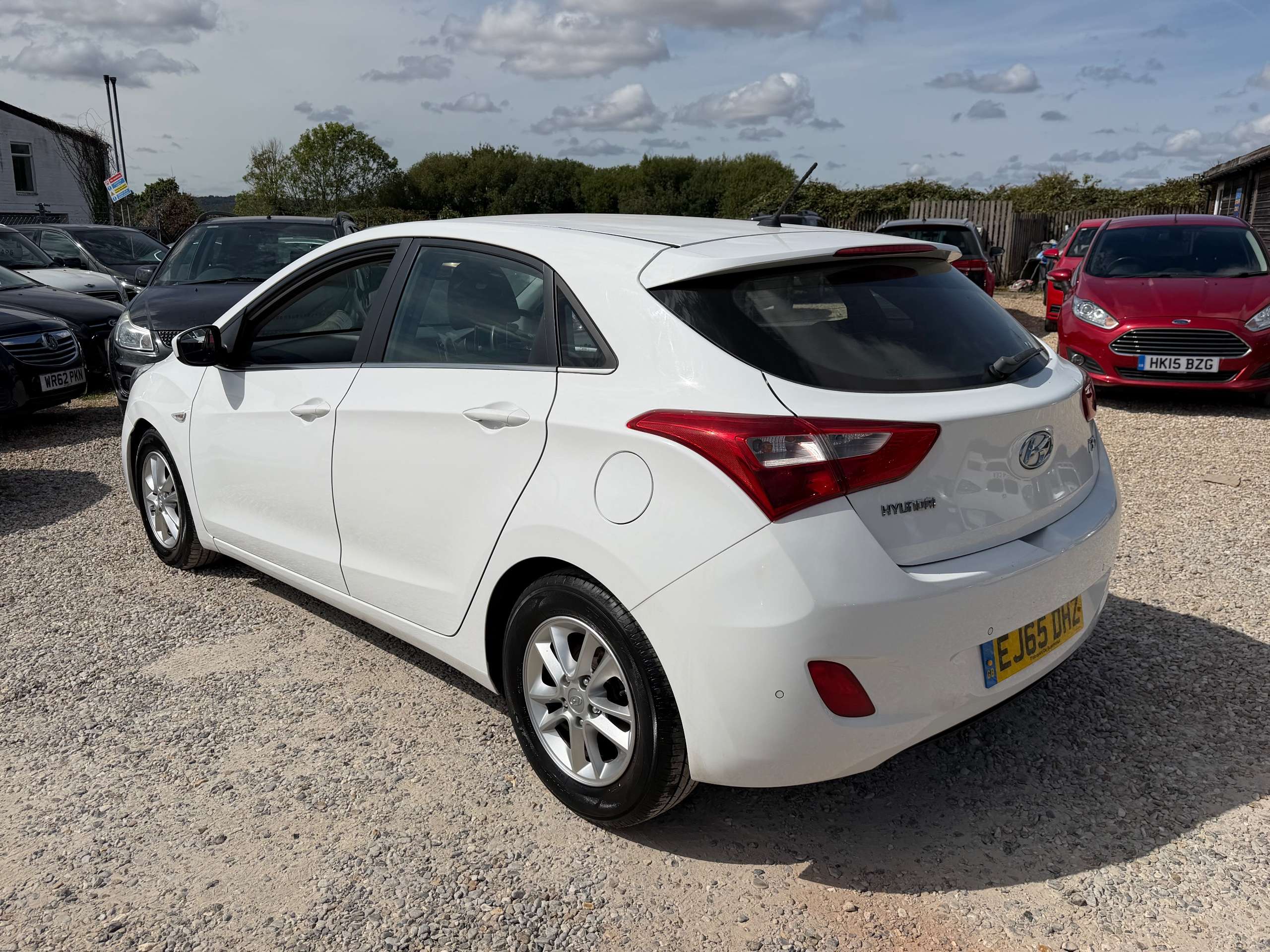 2015 HYUNDAI I30 2015 HYUNDAI I30