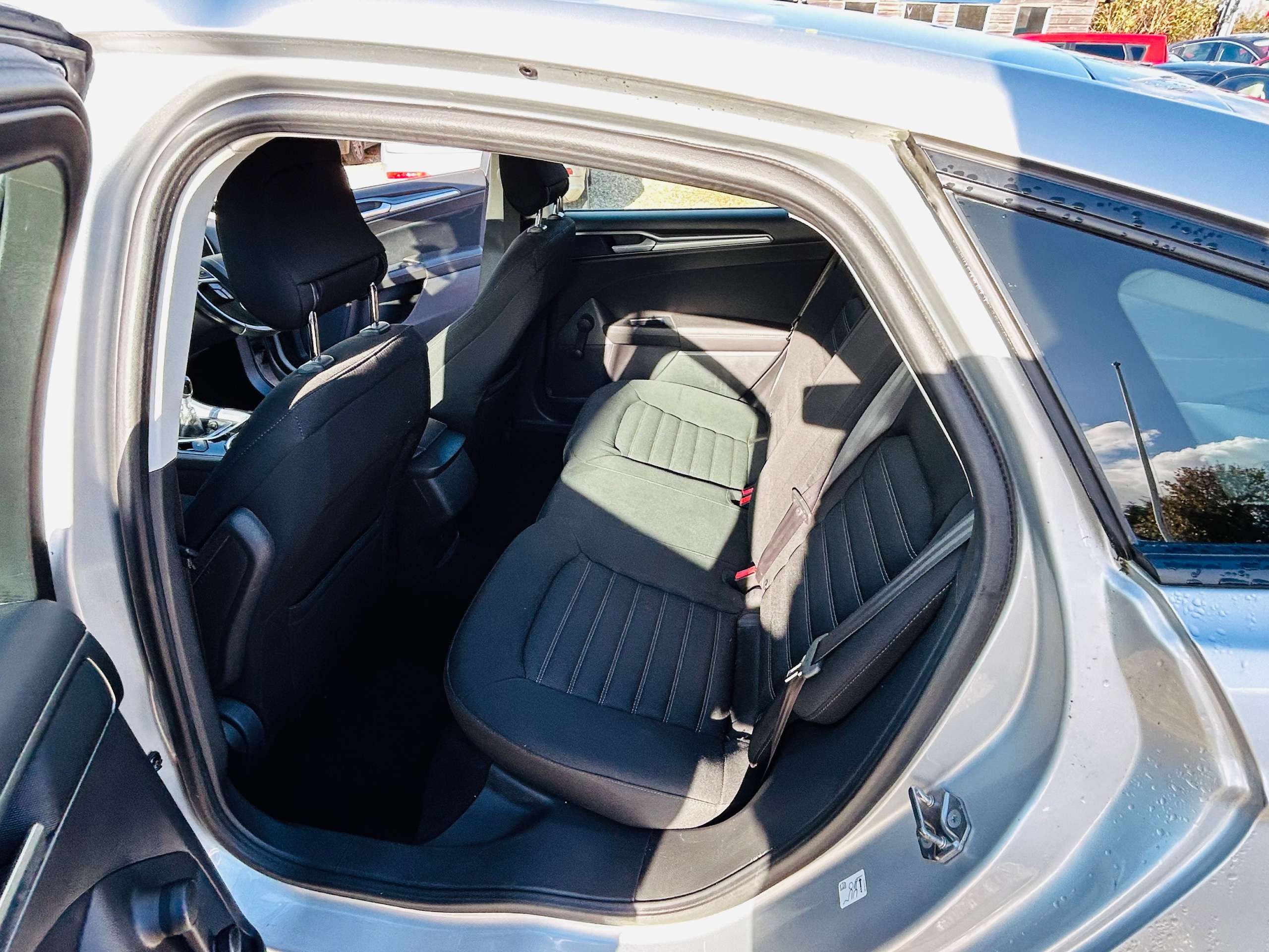 2015 FORD MONDEO 2015 FORD MONDEO