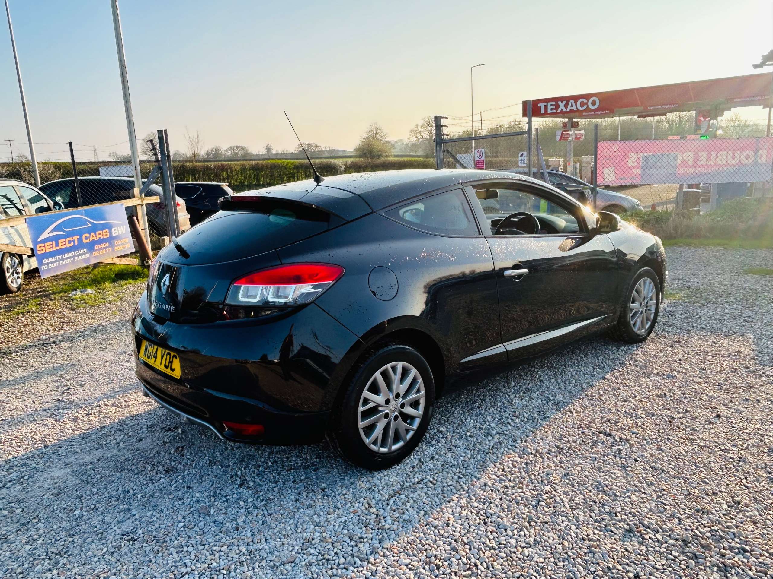 2014 RENAULT MEGANE 2014 RENAULT MEGANE