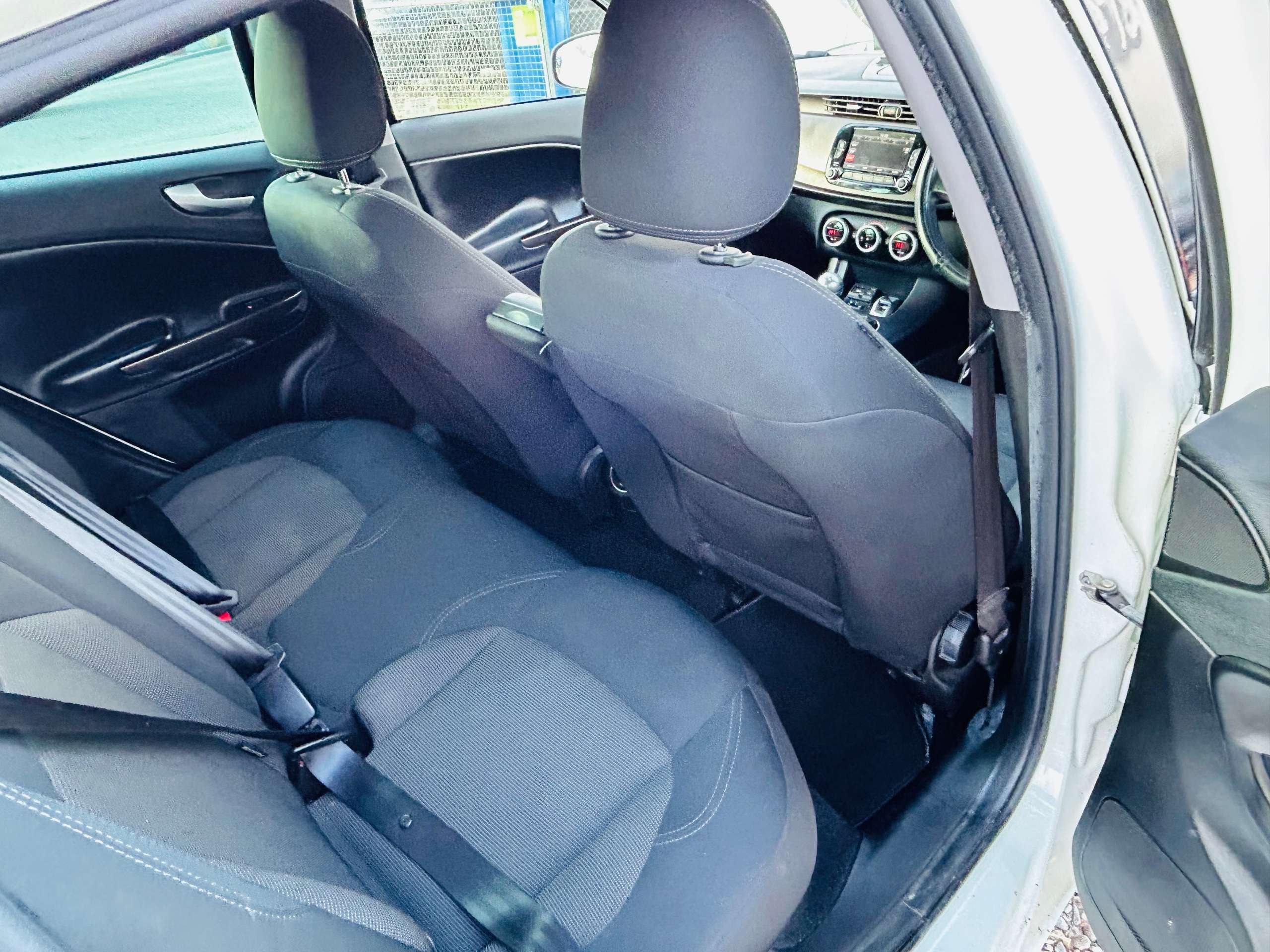 2015 ALFA ROMEO GIULIETTA 2015 ALFA ROMEO GIULIETTA