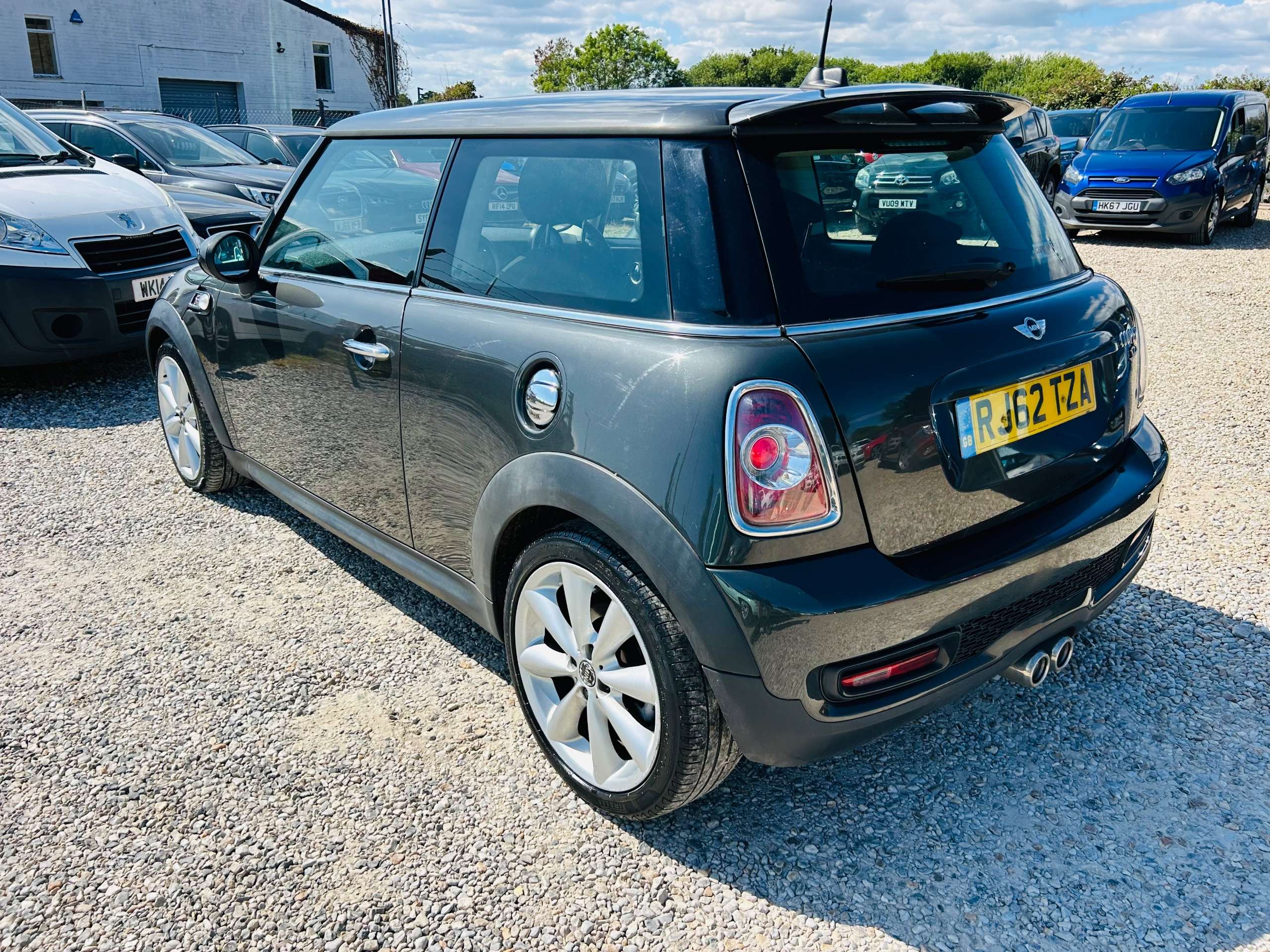 2012 MINI HATCH 2012 MINI HATCH