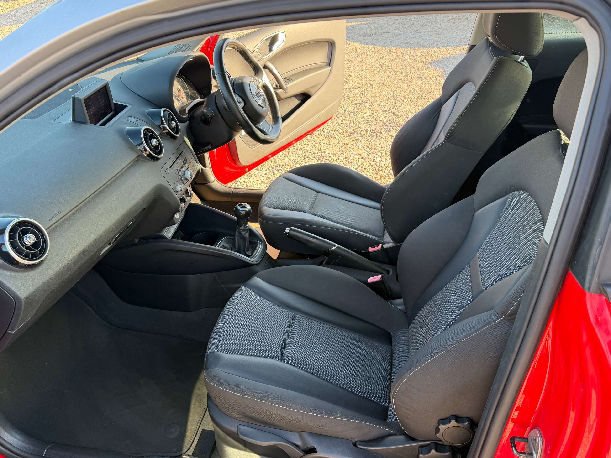 2011 AUDI A1 2011 AUDI A1