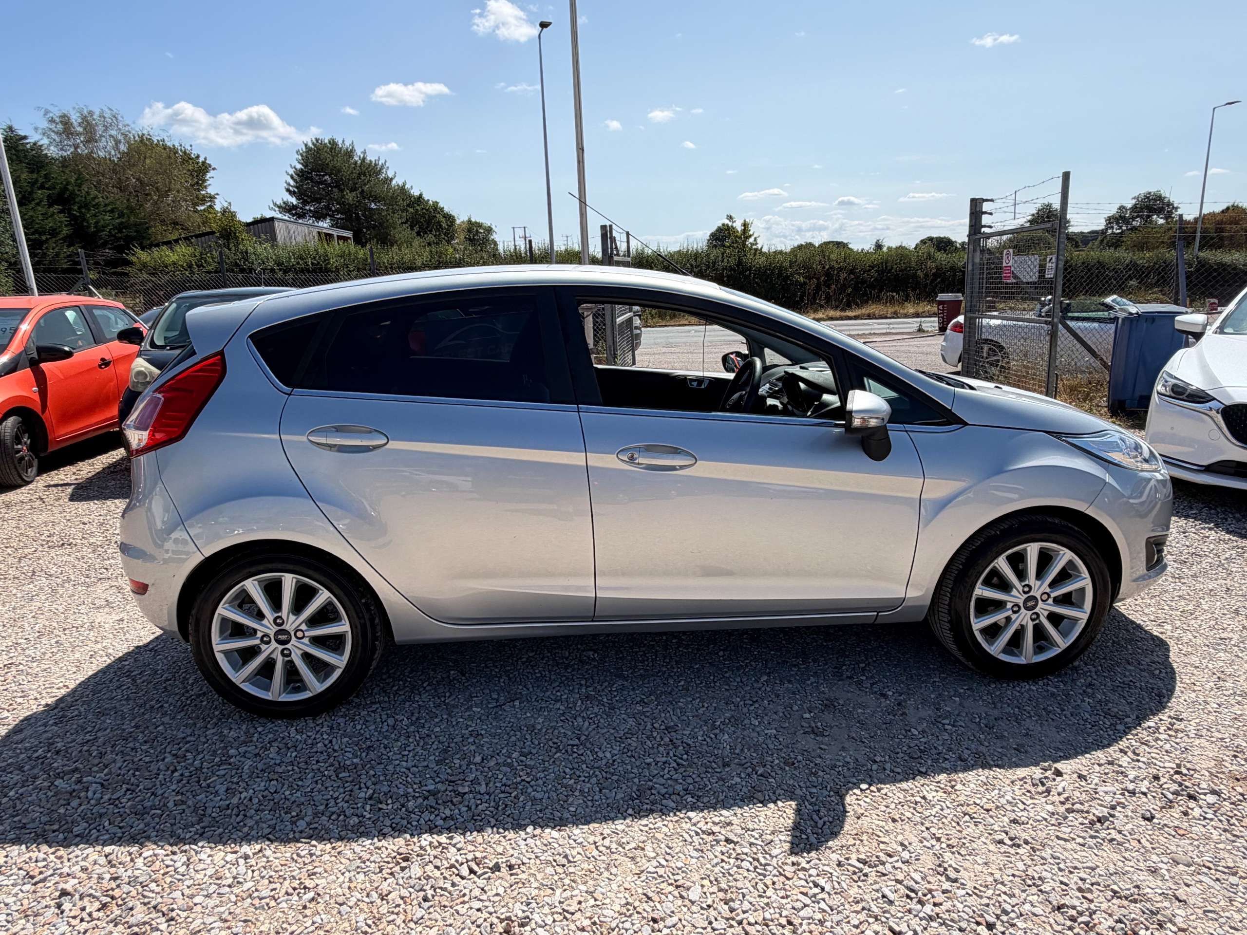 2015 FORD FIESTA 2015 FORD FIESTA
