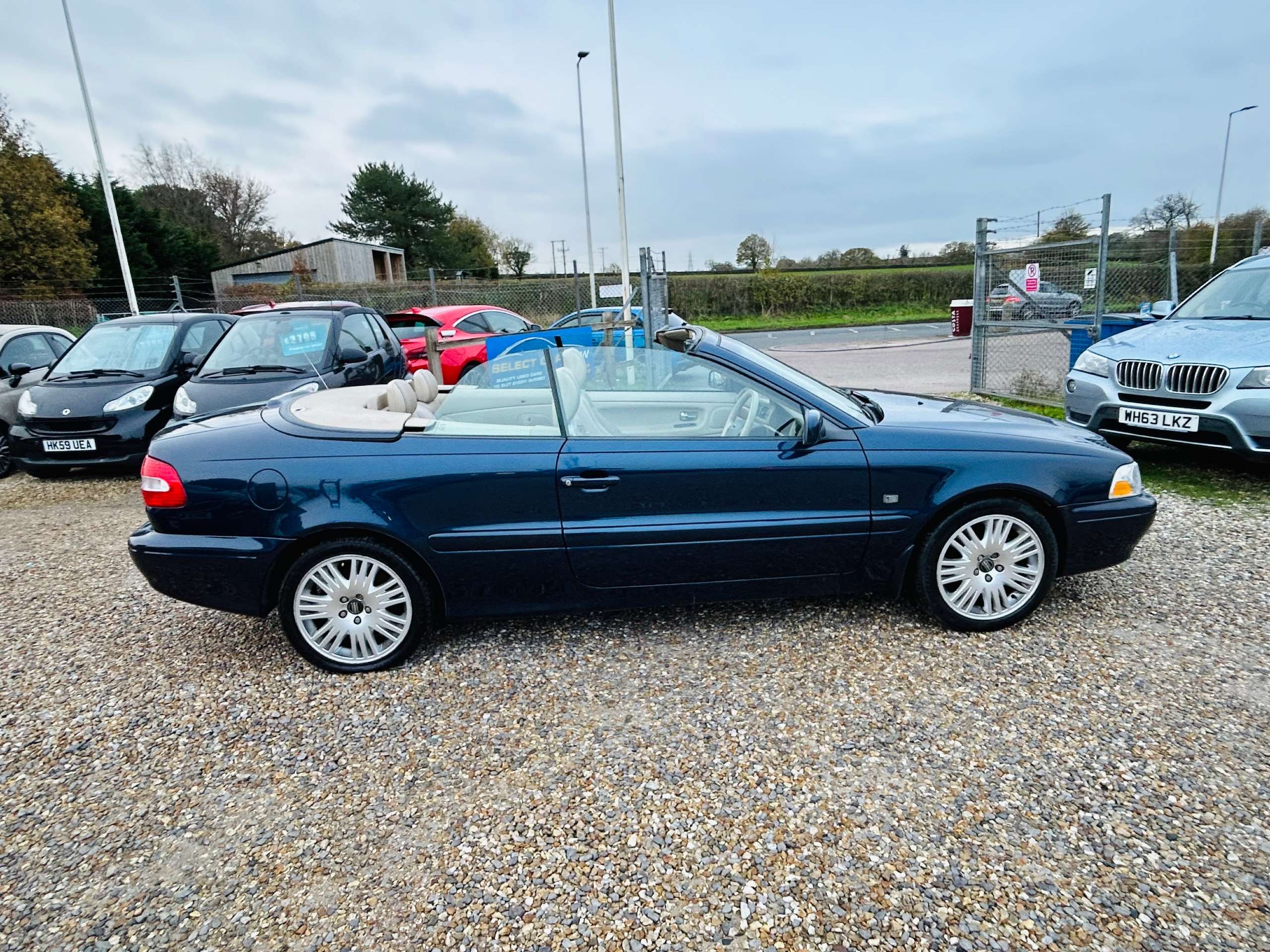 2005 VOLVO C70 2005 VOLVO C70