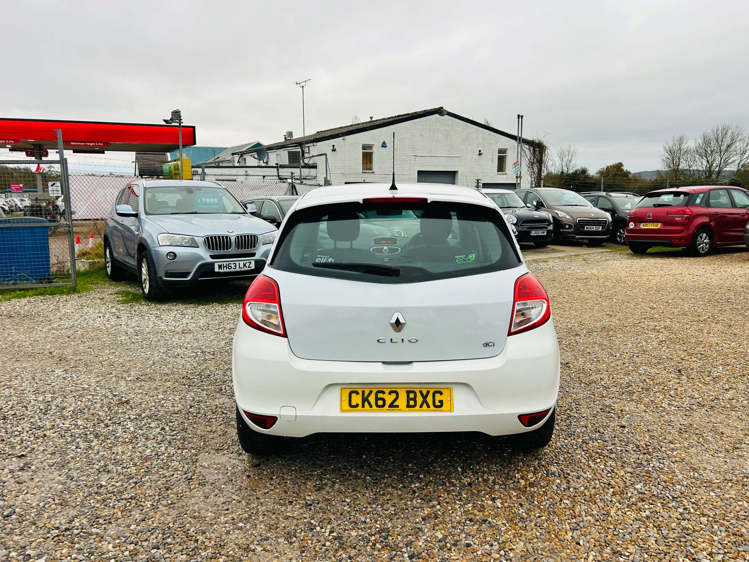 2012 RENAULT CLIO 2012 RENAULT CLIO