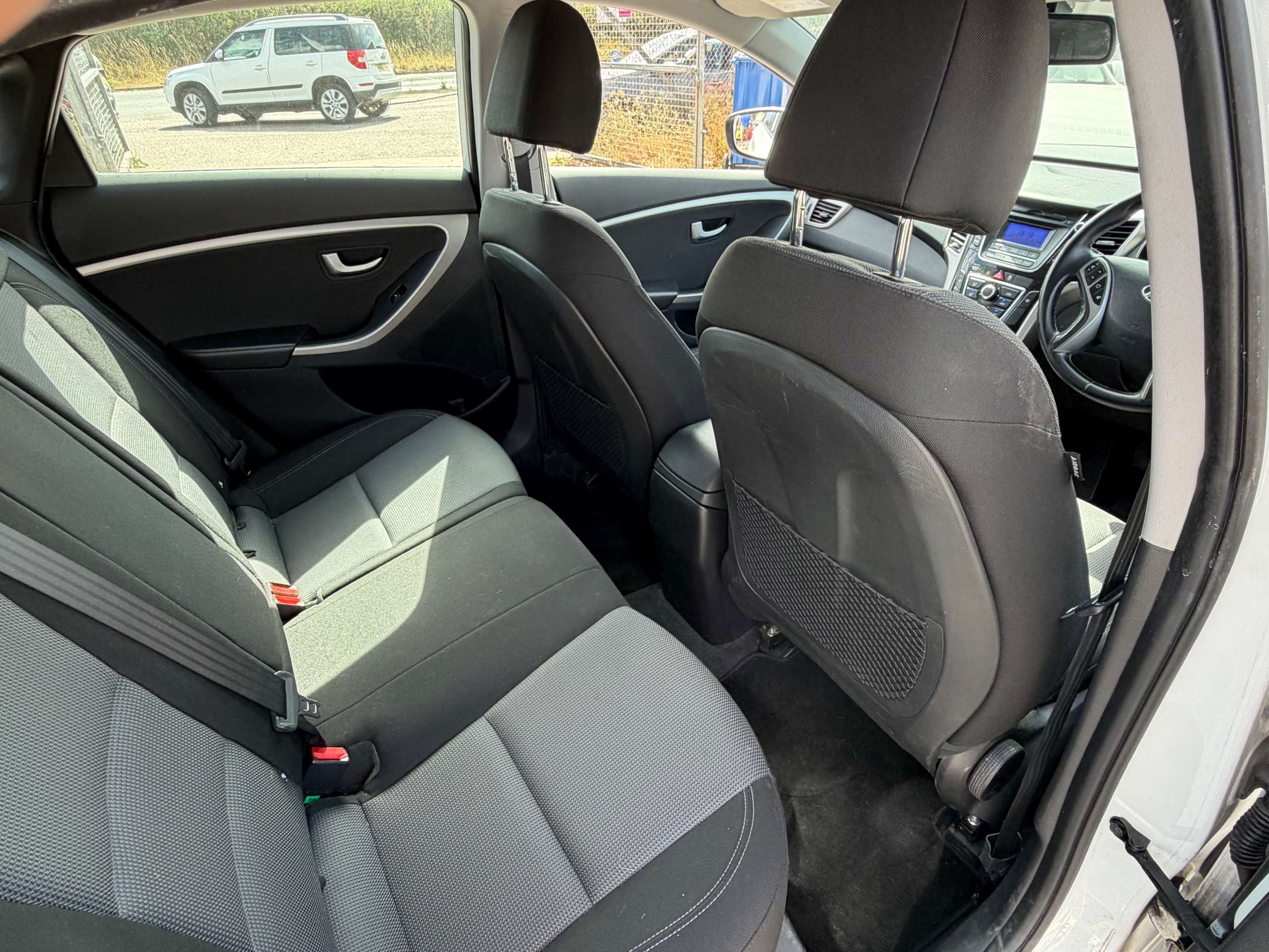 2015 HYUNDAI I30 2015 HYUNDAI I30