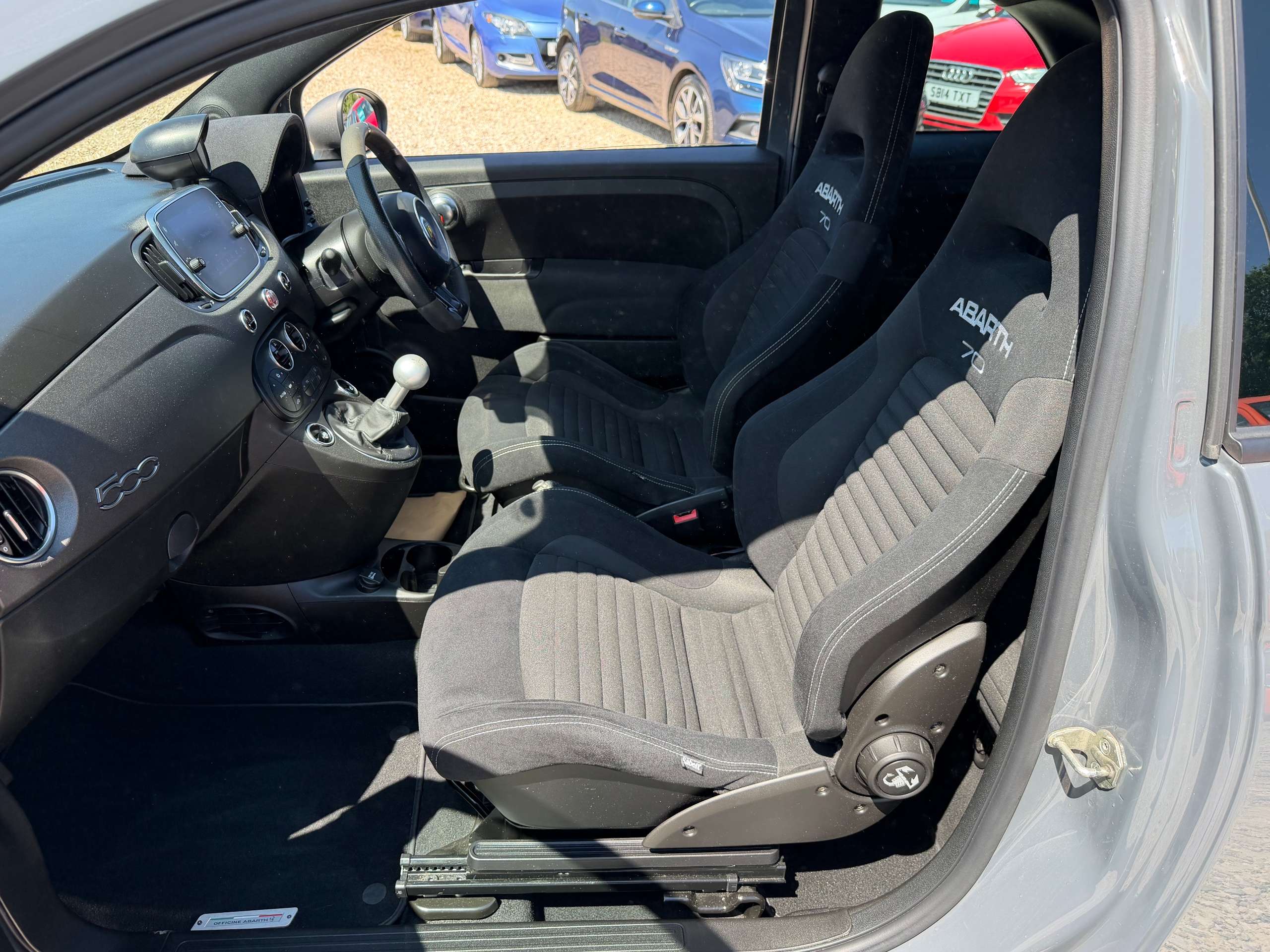 2019 ABARTH 595 2019 ABARTH 595