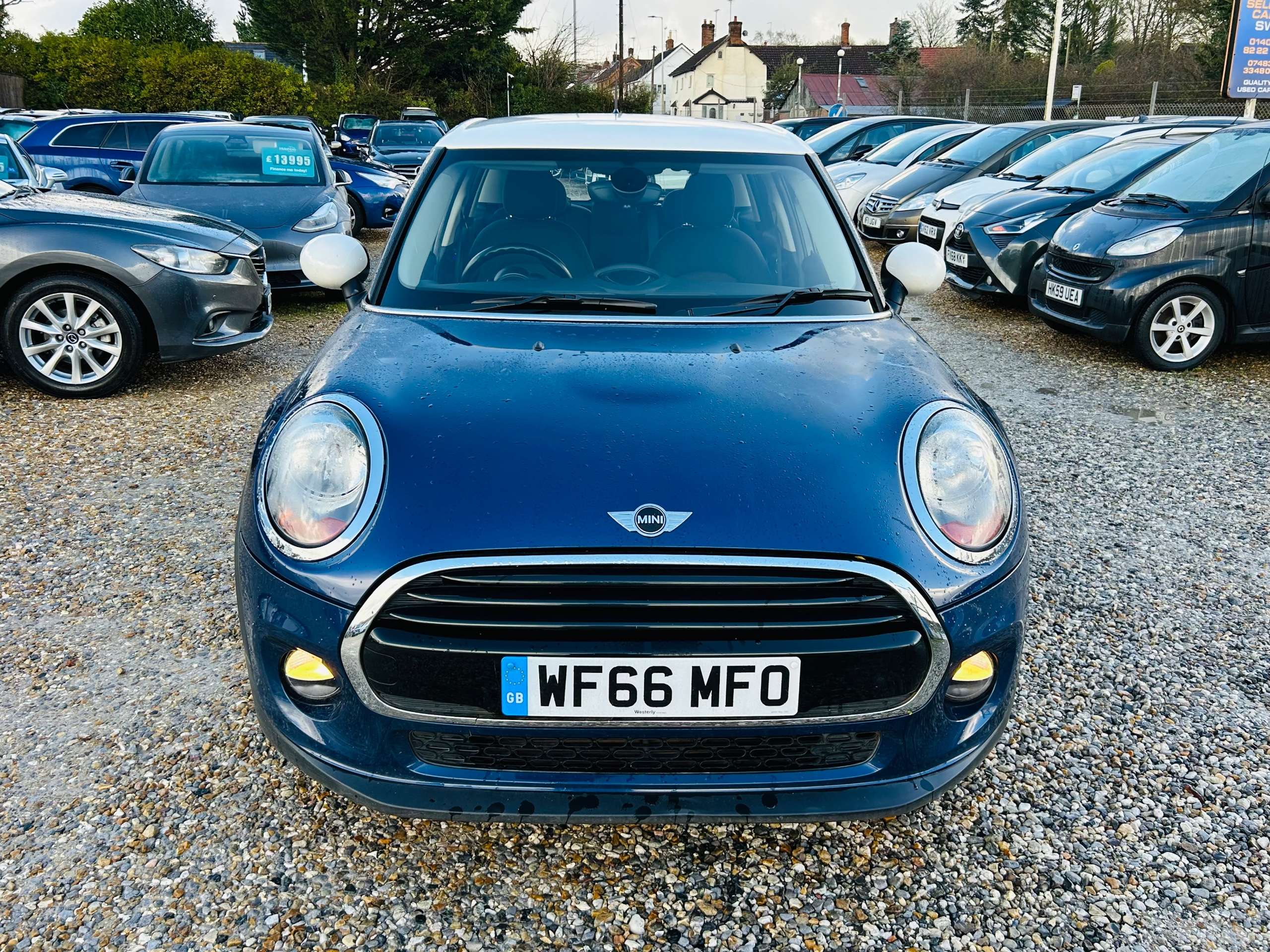A 2016 MINI HATCH 1.5 Cooper D Hatchback 5dr Diesel Auto Euro 6 (s/s) (116 ps) A 2016 MINI HATCH 1.5 Cooper D Hatchback 5dr Diesel Auto Euro 6 (s/s) (116 ps)
