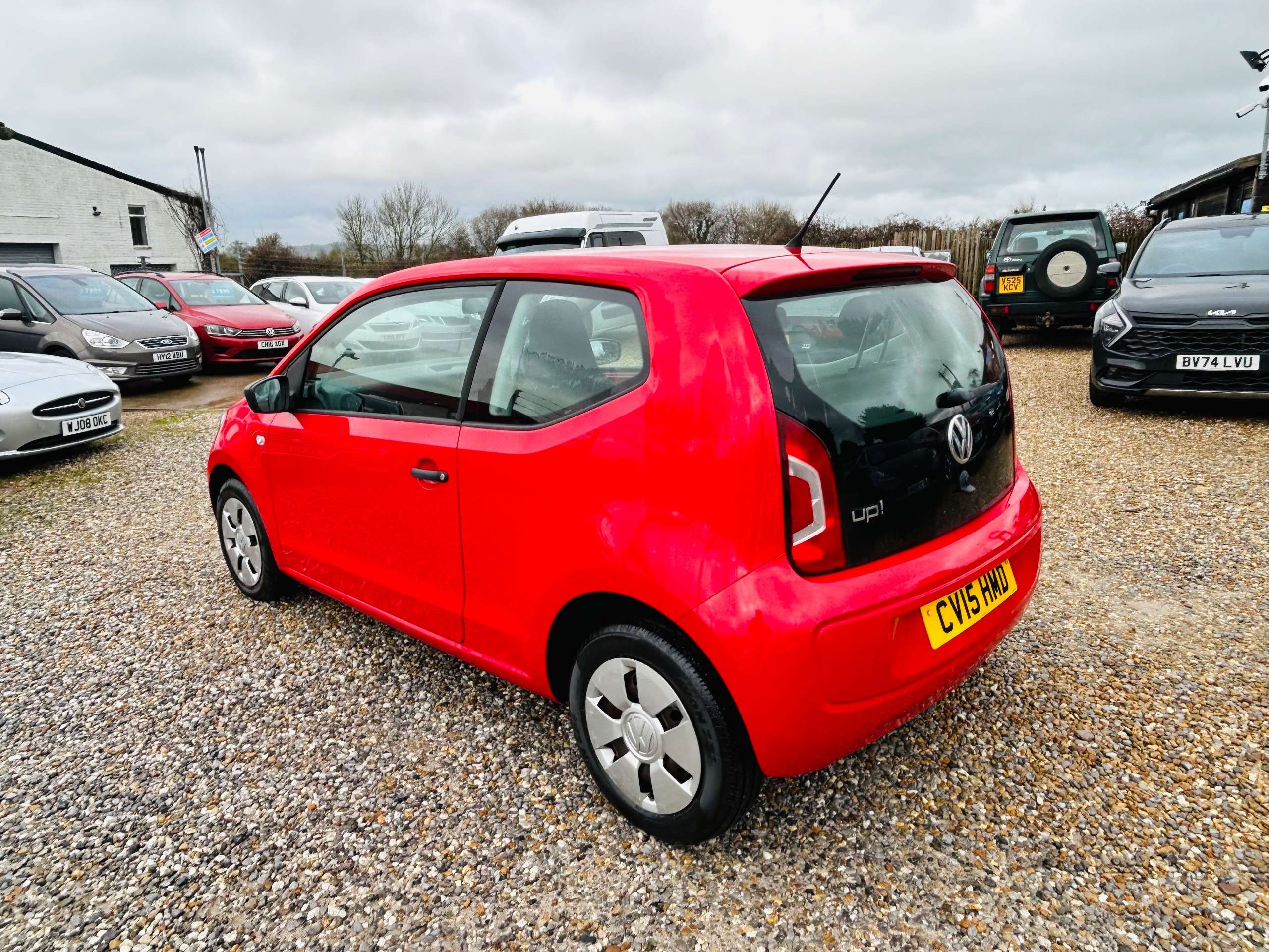 2015 VOLKSWAGEN UP! 2015 VOLKSWAGEN UP!