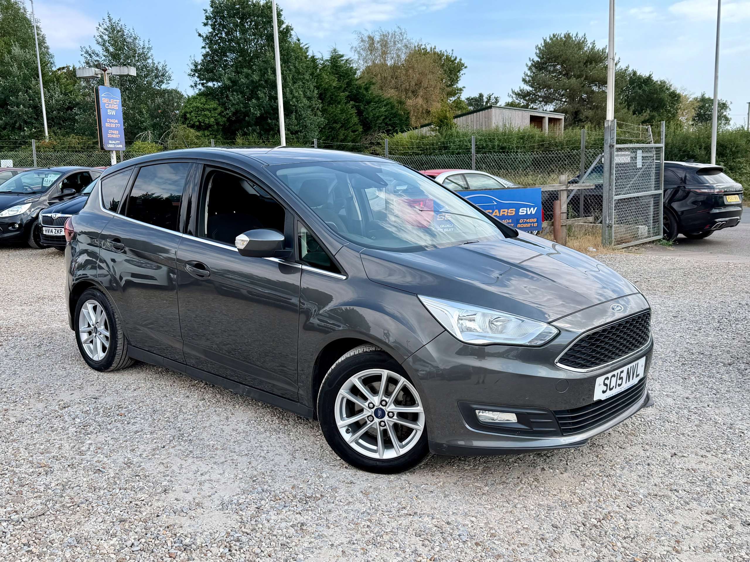 A 2015 FORD C-MAX 1.5 TDCi Zetec MPV 5dr Diesel Manual Euro 6 (s/s) (120 ps) A 2015 FORD C-MAX 1.5 TDCi Zetec MPV 5dr Diesel Manual Euro 6 (s/s) (120 ps)
