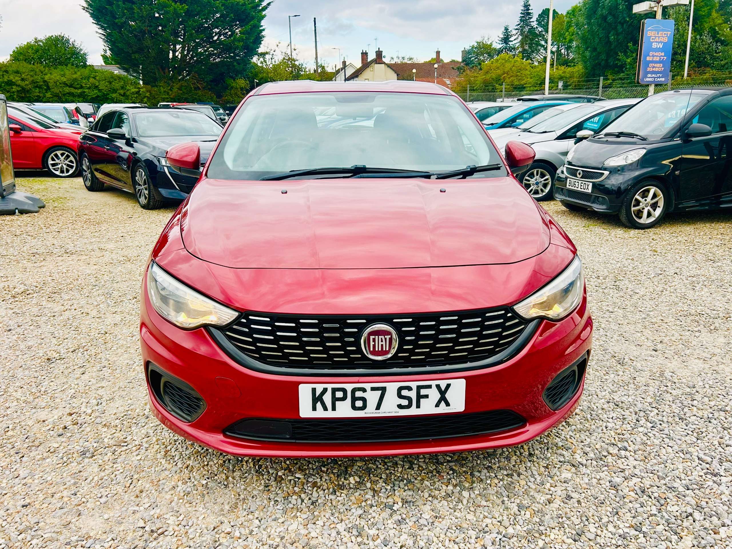 A 2017 FIAT TIPO 1.4 MPI Easy Hatchback 5dr Petrol Manual Euro 6 (95 ps) A 2017 FIAT TIPO 1.4 MPI Easy Hatchback 5dr Petrol Manual Euro 6 (95 ps)