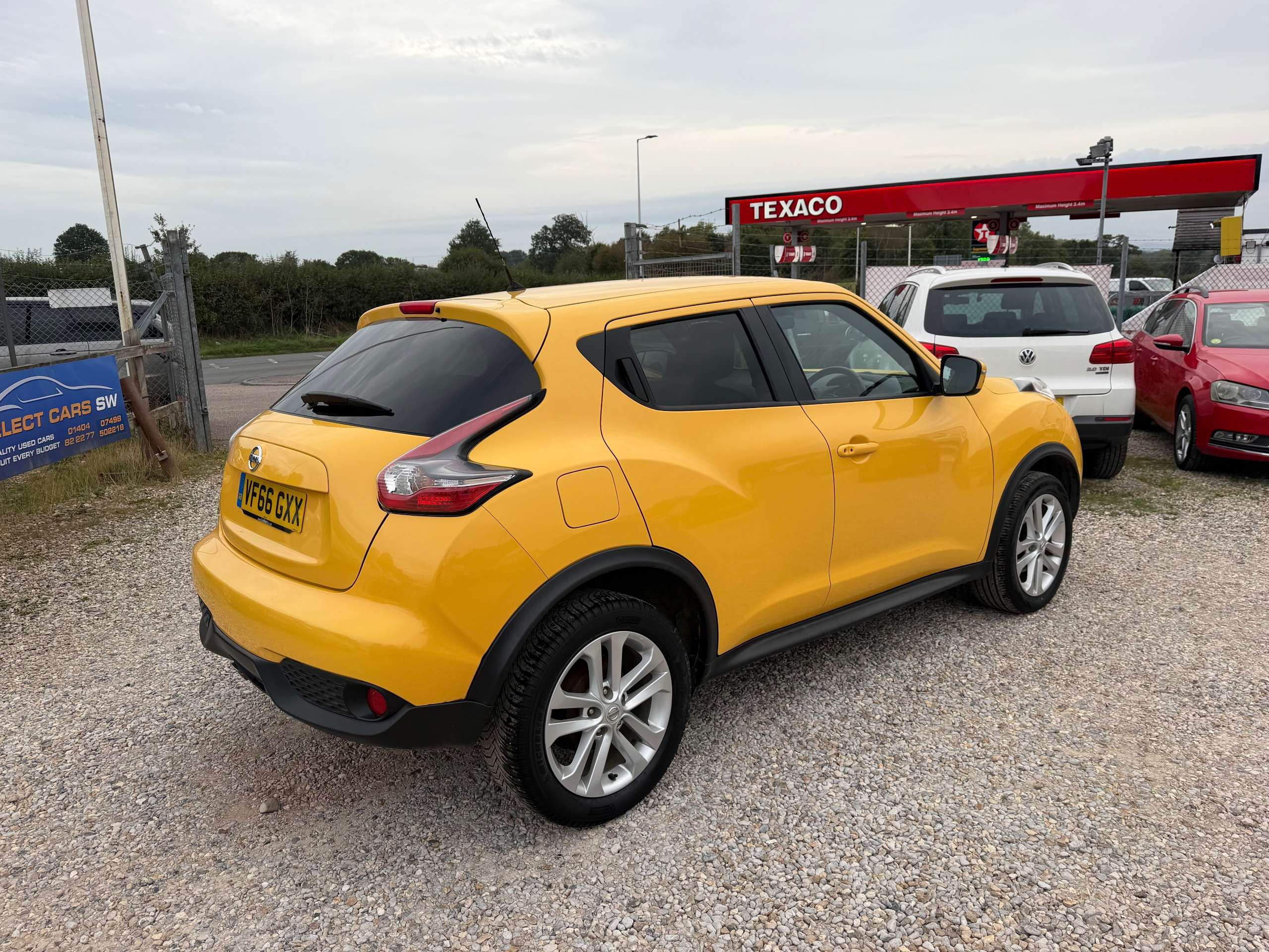 2017 NISSAN JUKE 2017 NISSAN JUKE