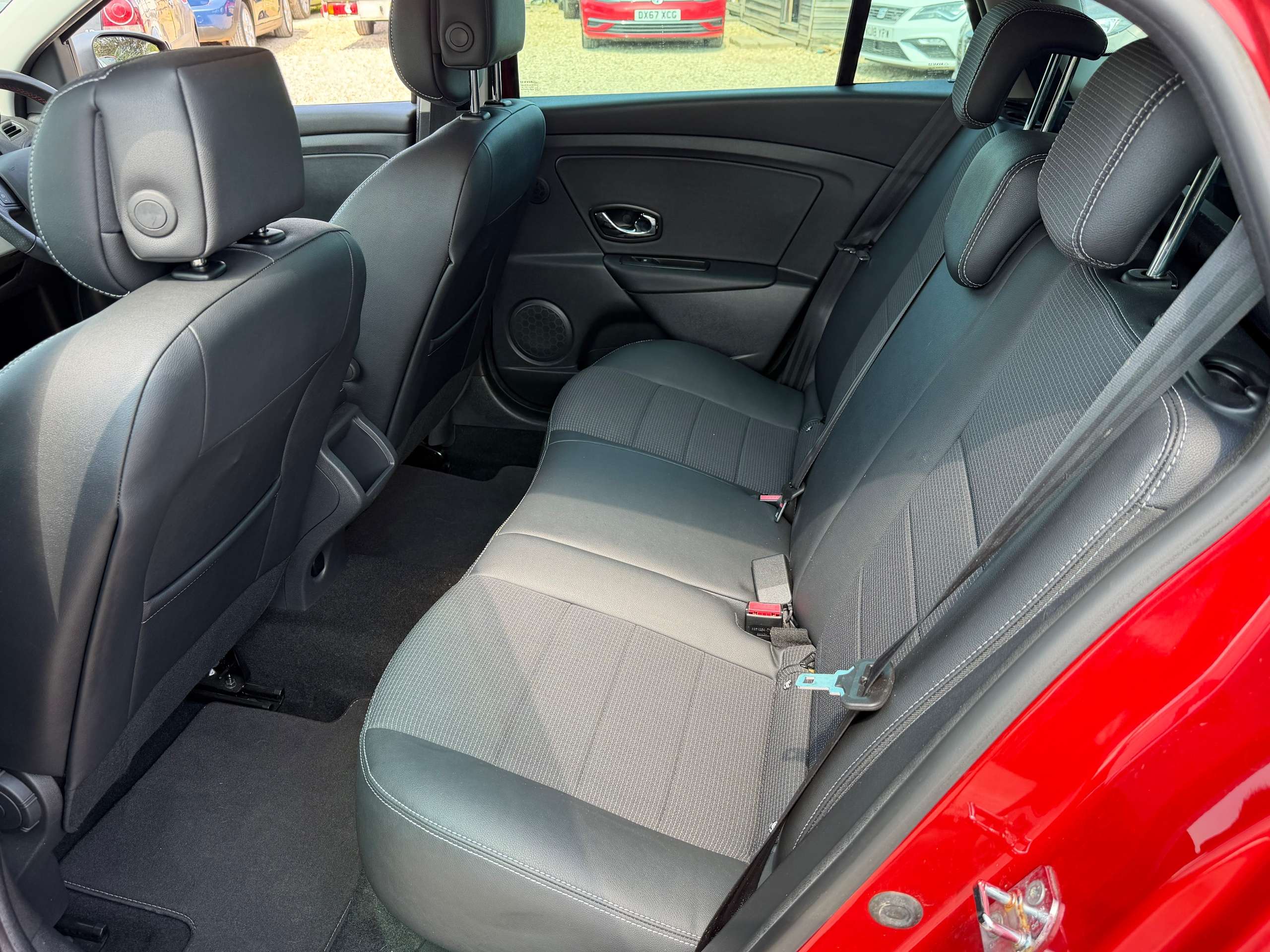 2016 RENAULT MEGANE 2016 RENAULT MEGANE