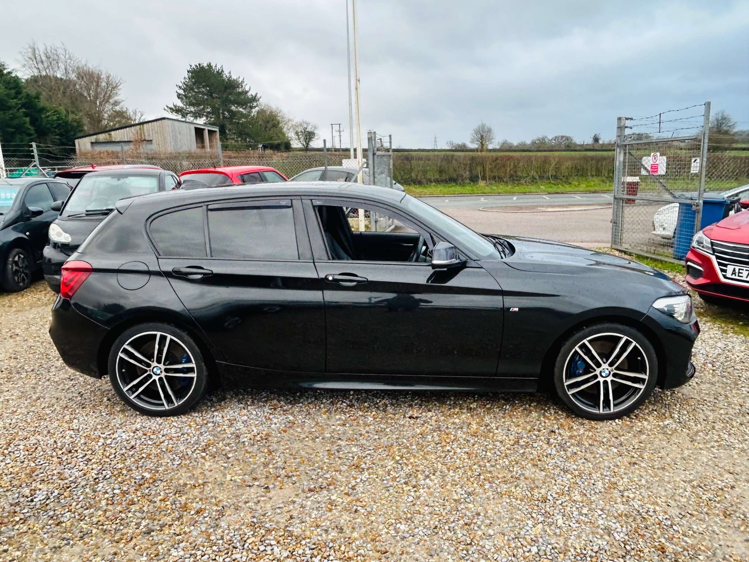 2019 BMW 1 SERIES 2019 BMW 1 SERIES