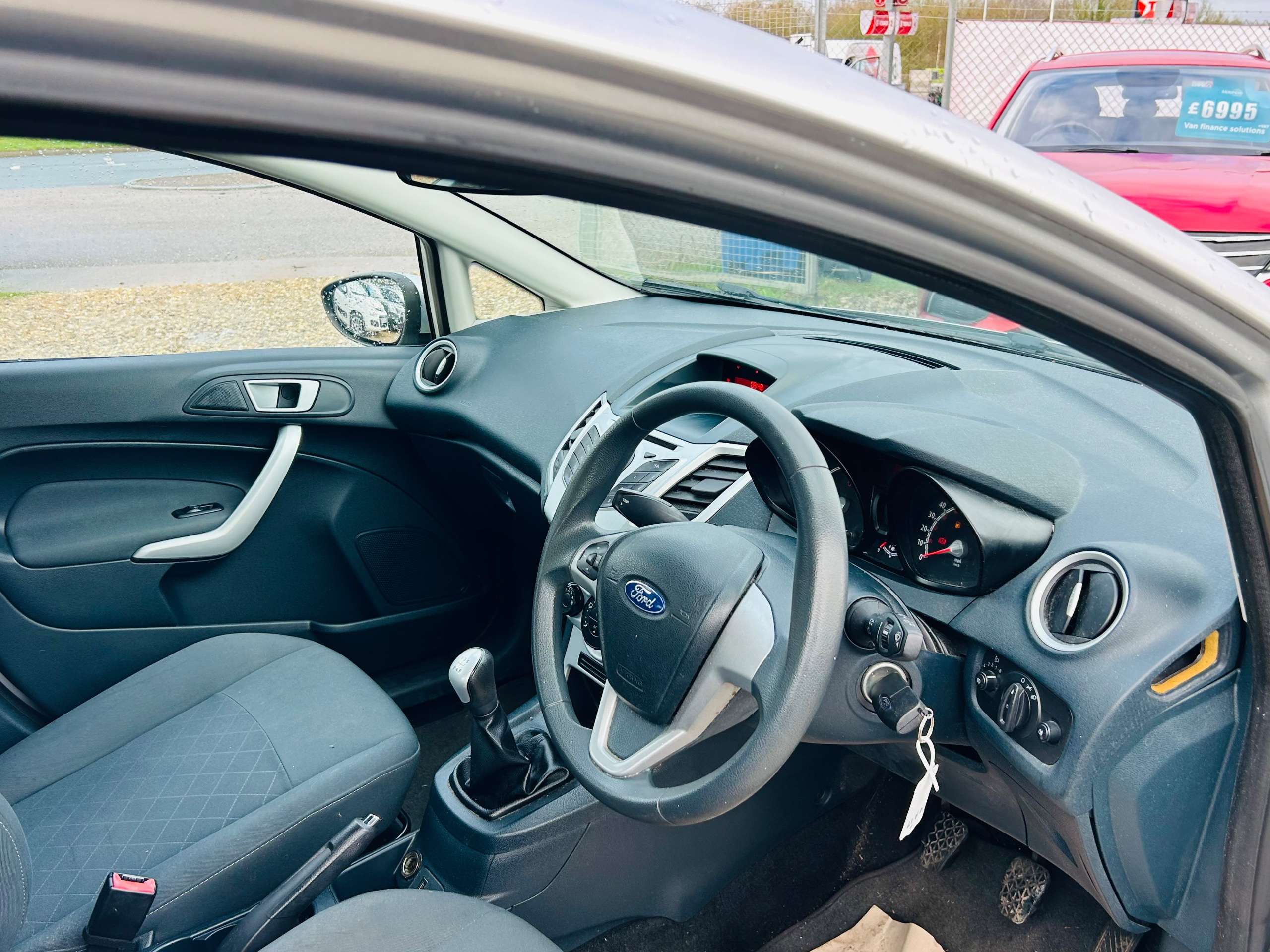 A 2012 FORD FIESTA 1.25 Edge Hatchback 5dr Petrol Manual (124 g/km, 59 bhp) A 2012 FORD FIESTA 1.25 Edge Hatchback 5dr Petrol Manual (124 g/km, 59 bhp)