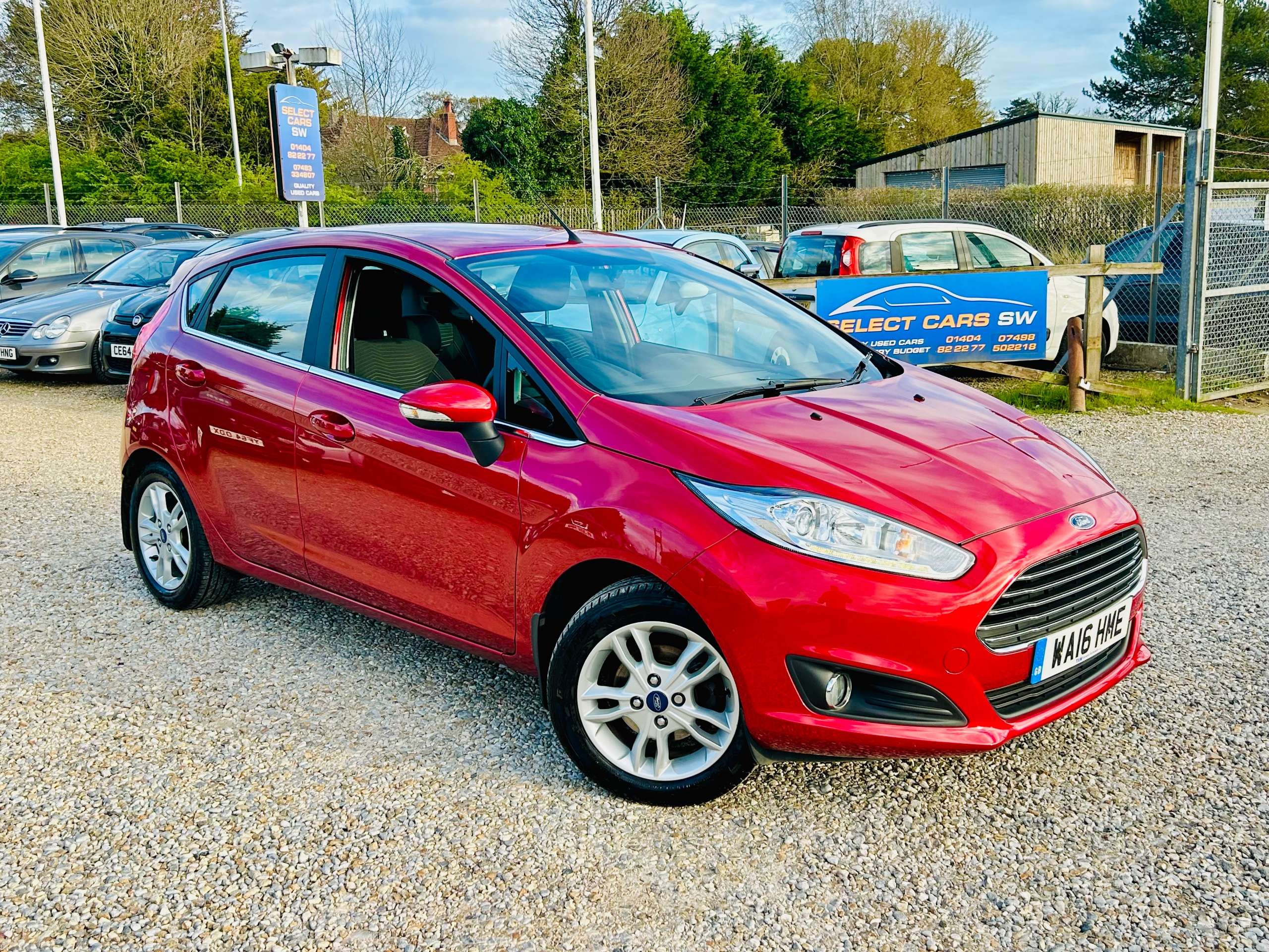 A 2016 FORD FIESTA 1.0T EcoBoost Zetec Hatchback 5dr Petrol Manual Euro 6 (s/s) (100 ps) A 2016 FORD FIESTA 1.0T EcoBoost Zetec Hatchback 5dr Petrol Manual Euro 6 (s/s) (100 ps)