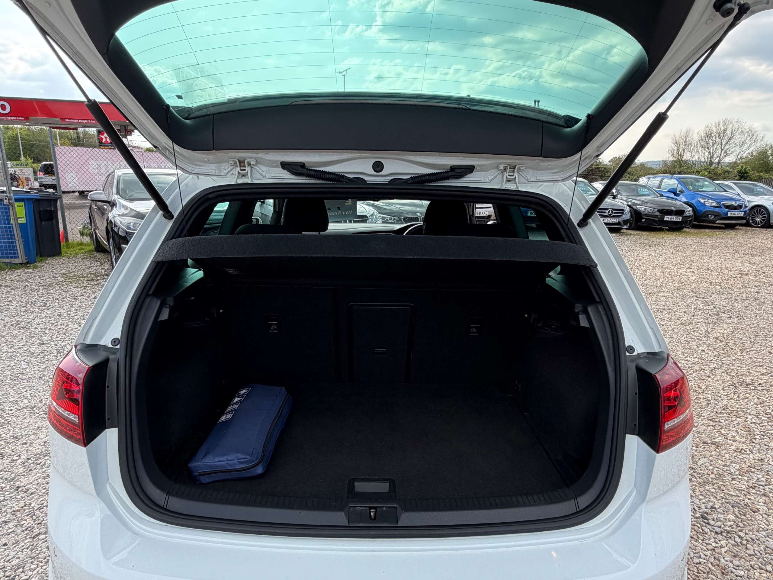2015 VOLKSWAGEN GOLF 2015 VOLKSWAGEN GOLF