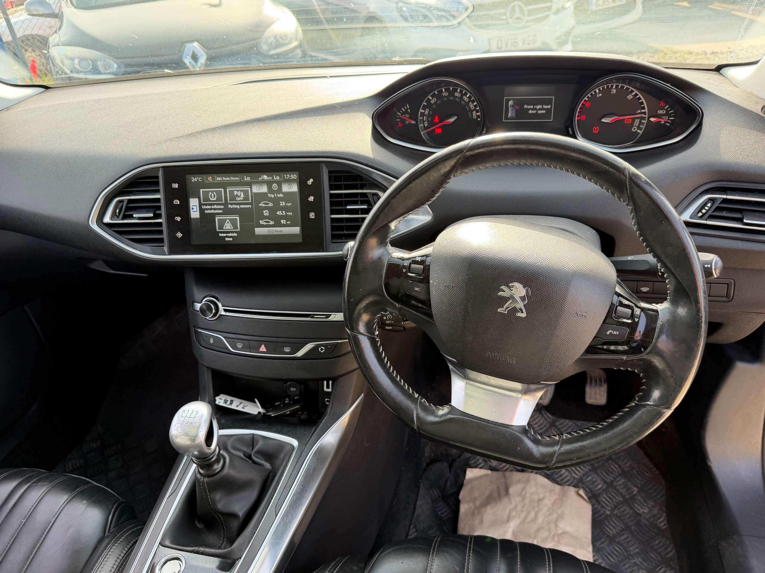 2014 PEUGEOT 308 2014 PEUGEOT 308
