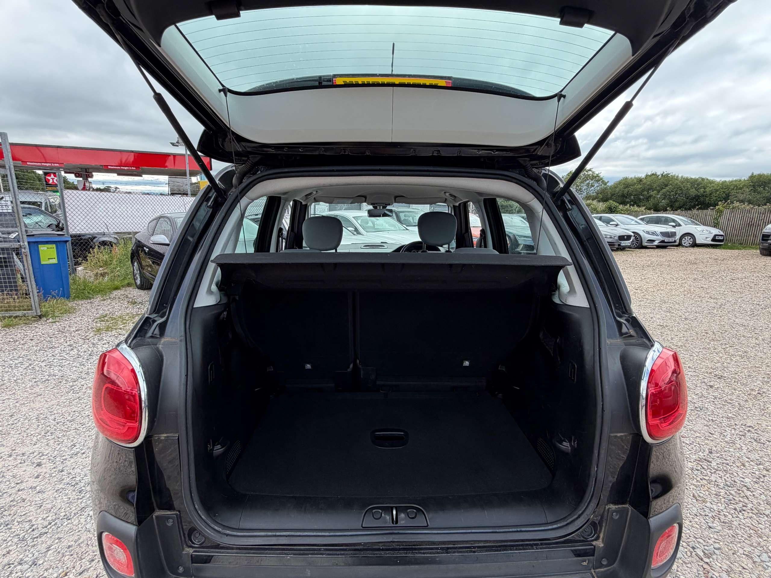 2014 FIAT 500L 2014 FIAT 500L