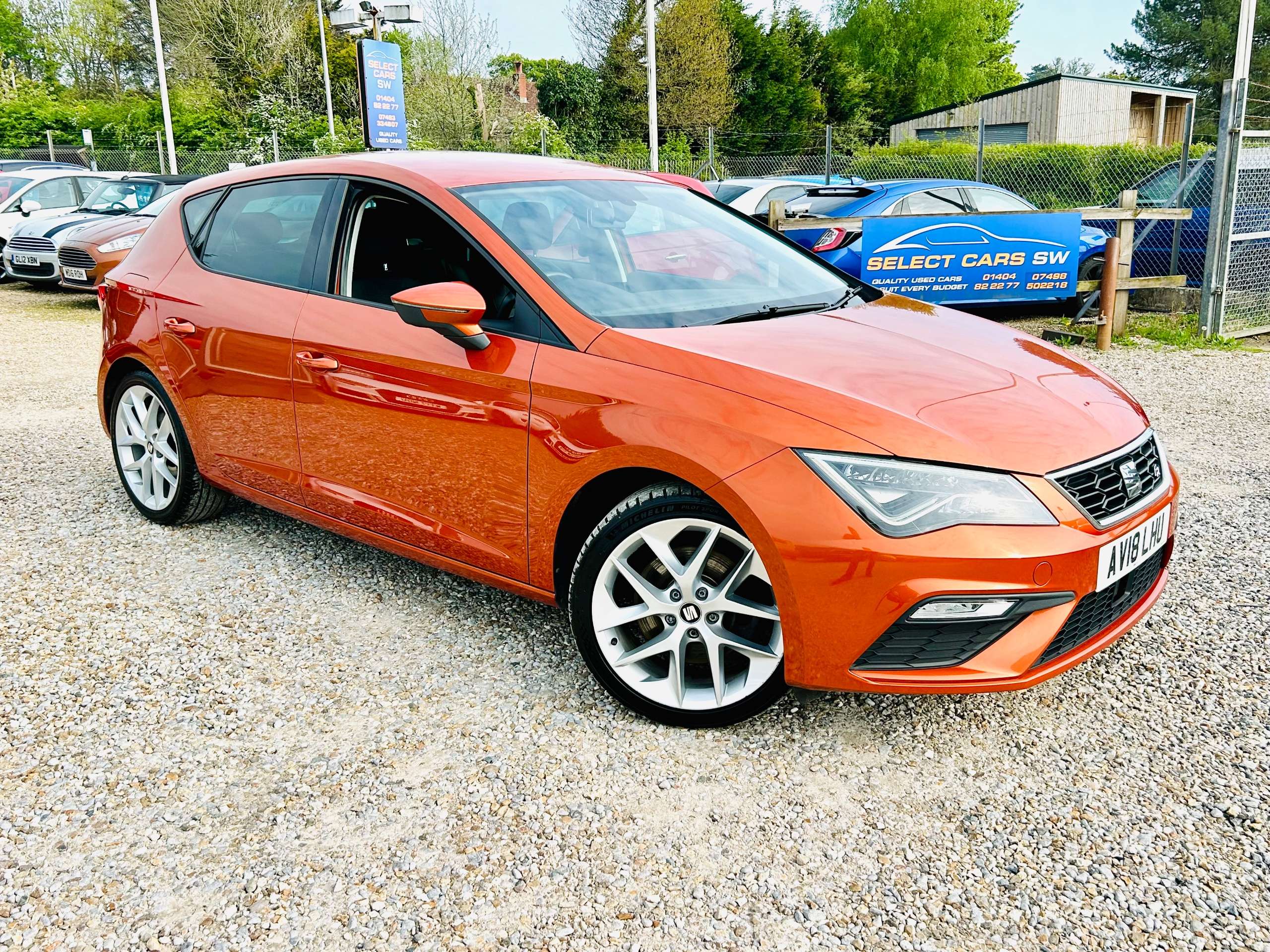 A 2018 SEAT LEON 1.8 TSI FR Technology Hatchback 5dr Petrol DSG Euro 6 (s/s) (180 ps) A 2018 SEAT LEON 1.8 TSI FR Technology Hatchback 5dr Petrol DSG Euro 6 (s/s) (180 ps)