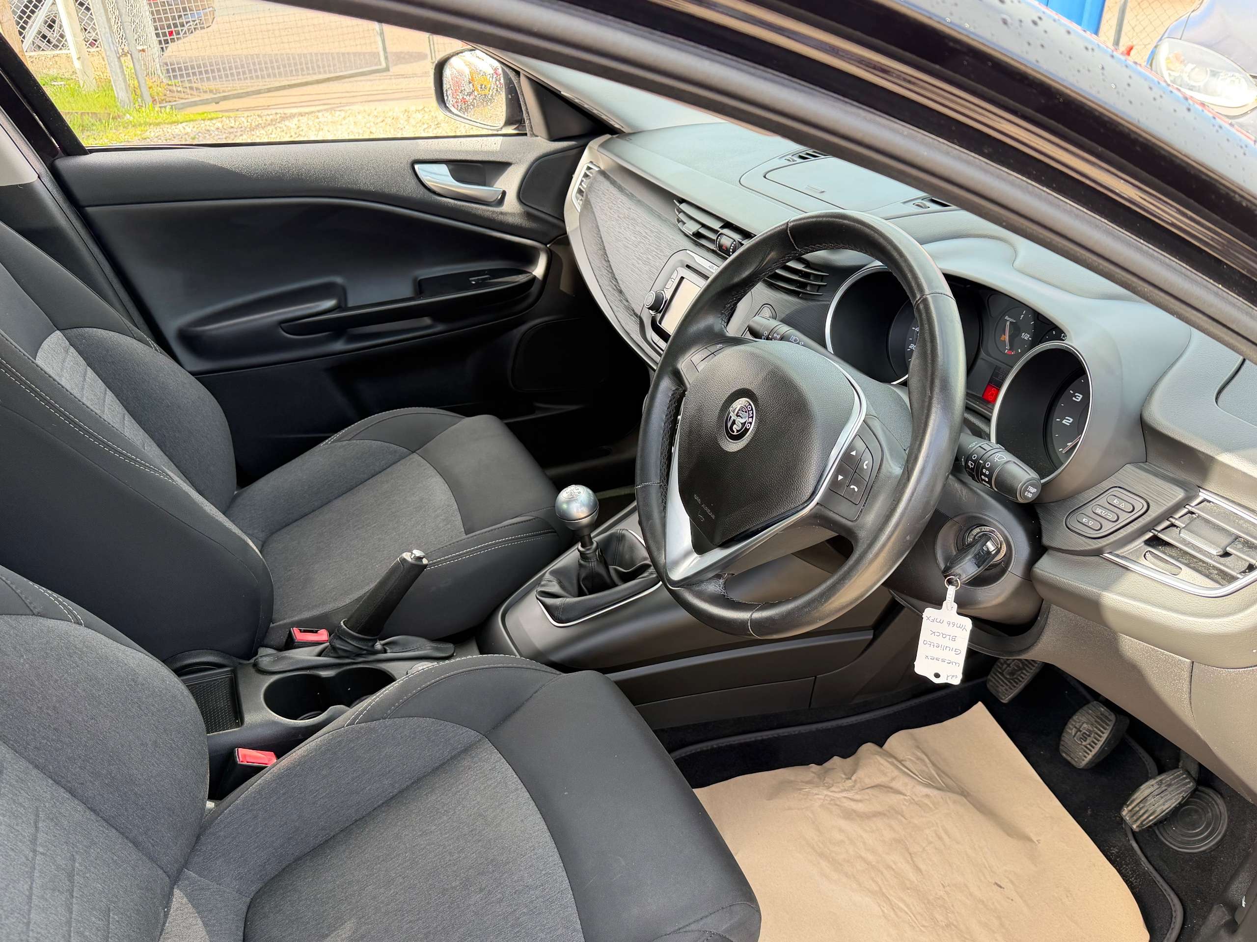 A 2017 ALFA ROMEO GIULIETTA 1.4 TB Giulietta Hatchback 5dr Petrol Manual Euro 6 (s/s) (120 bhp) A 2017 ALFA ROMEO GIULIETTA 1.4 TB Giulietta Hatchback 5dr Petrol Manual Euro 6 (s/s) (120 bhp)