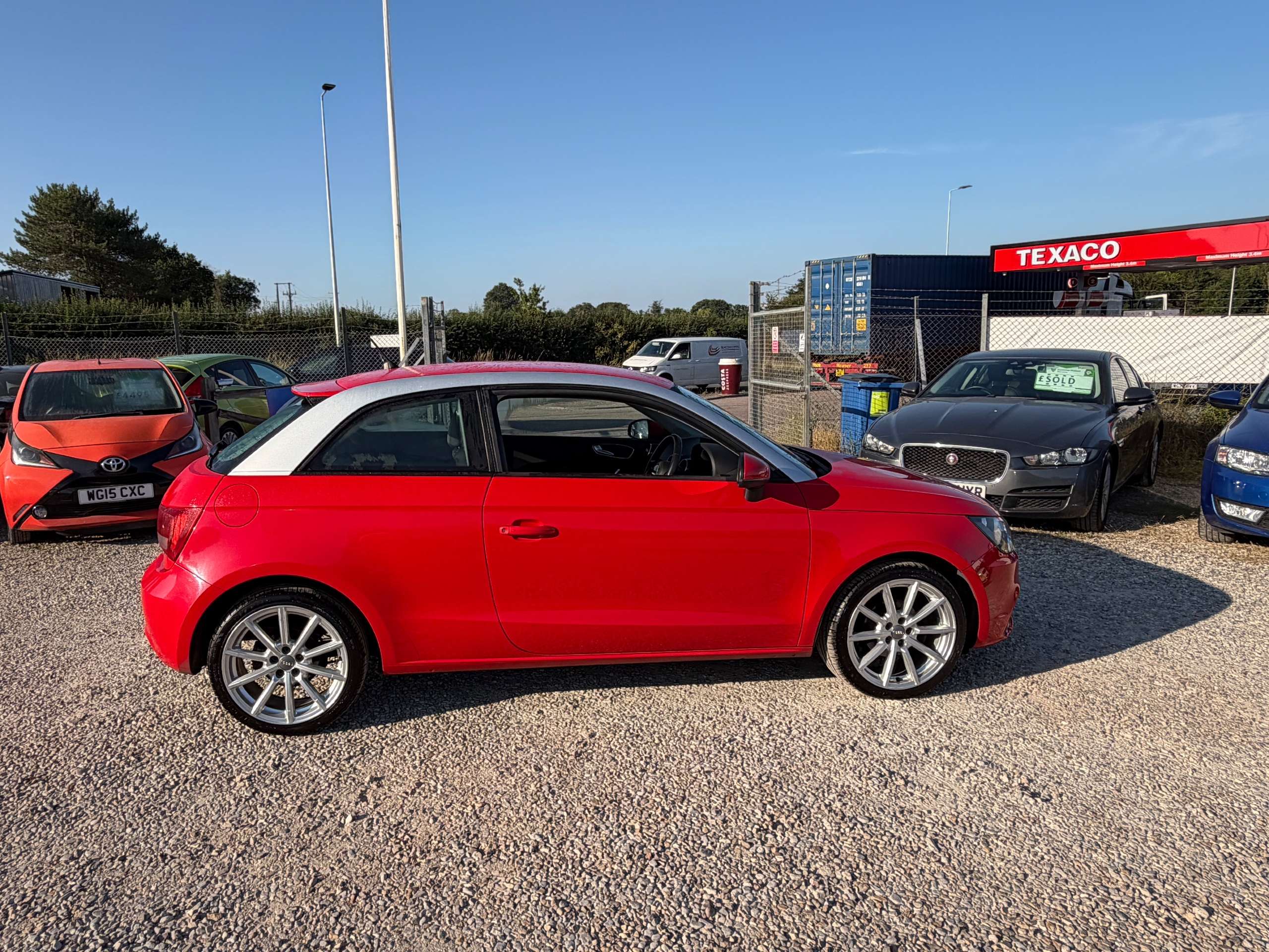 2011 AUDI A1 2011 AUDI A1