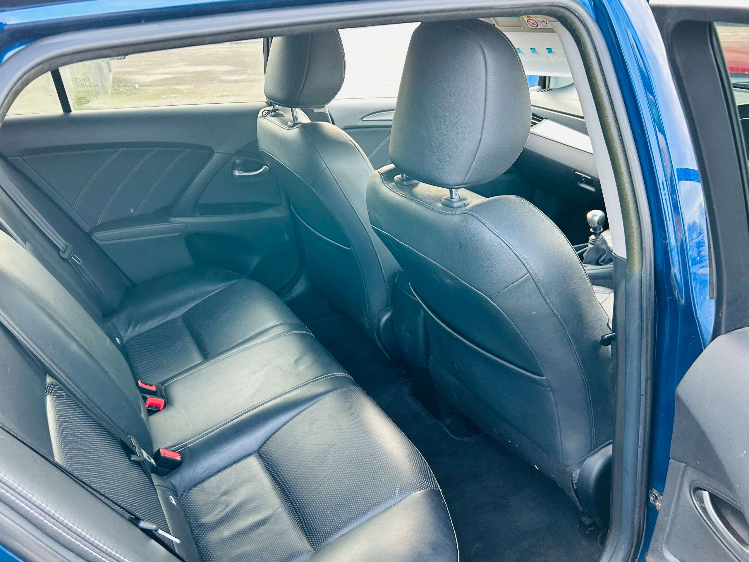 2016 TOYOTA AVENSIS 2016 TOYOTA AVENSIS