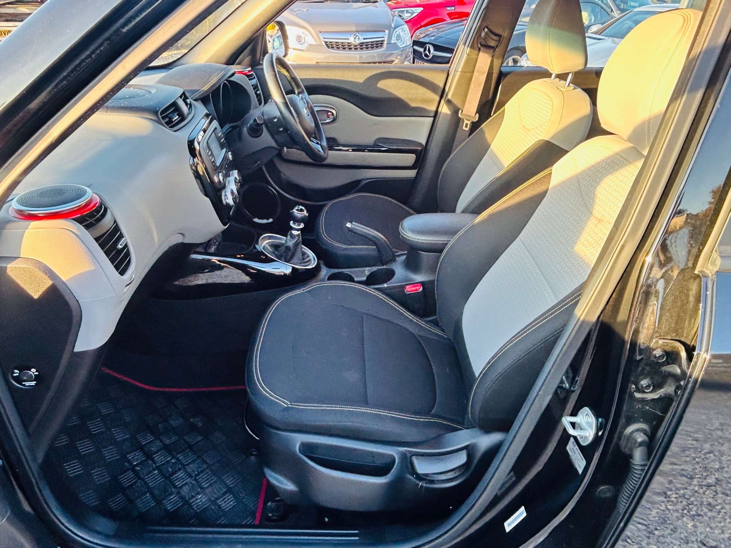 2015 KIA SOUL 2015 KIA SOUL