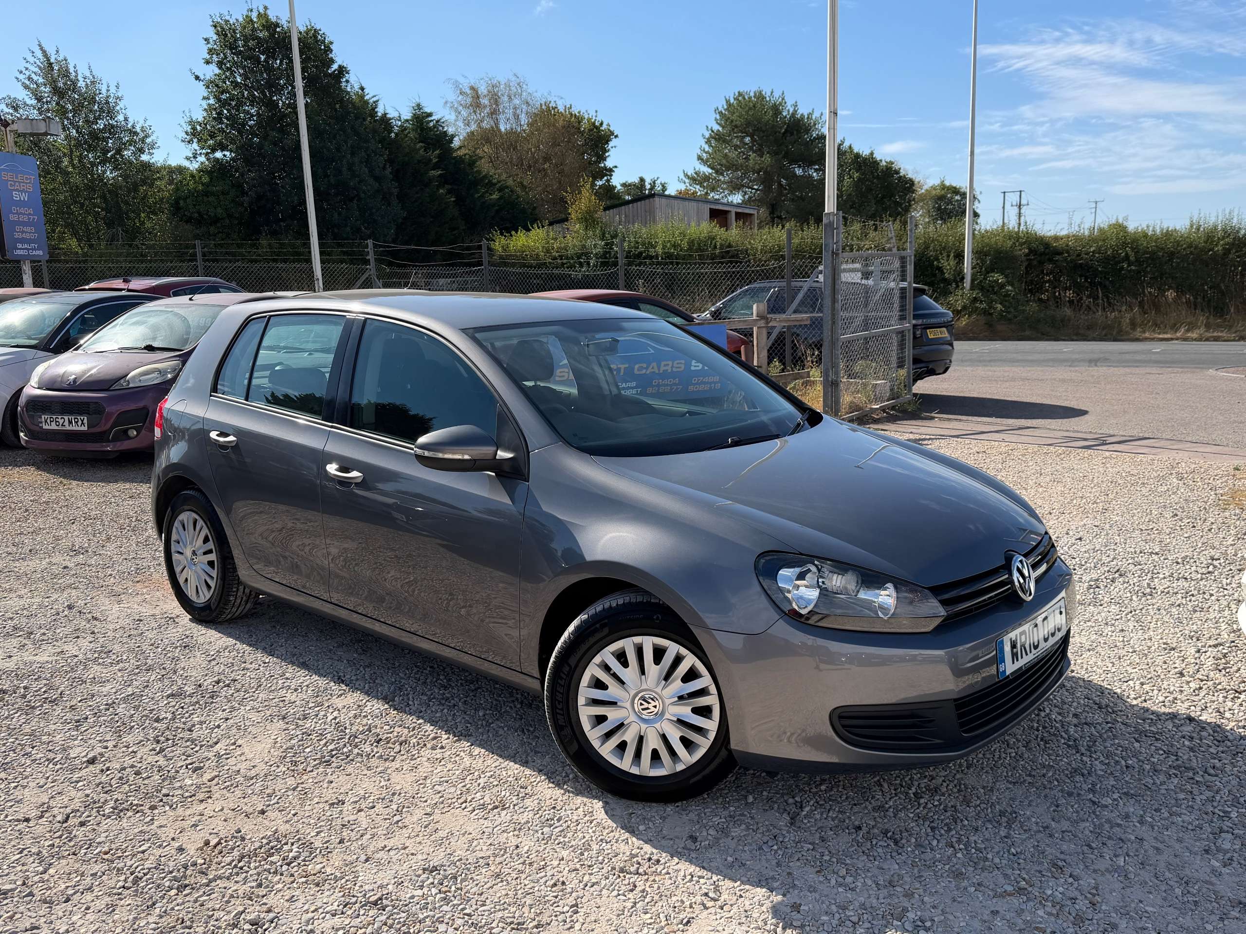 A 2010 VOLKSWAGEN GOLF 1.4 TSI S Hatchback 5dr Petrol Manual Euro 5 (122 ps) A 2010 VOLKSWAGEN GOLF 1.4 TSI S Hatchback 5dr Petrol Manual Euro 5 (122 ps)