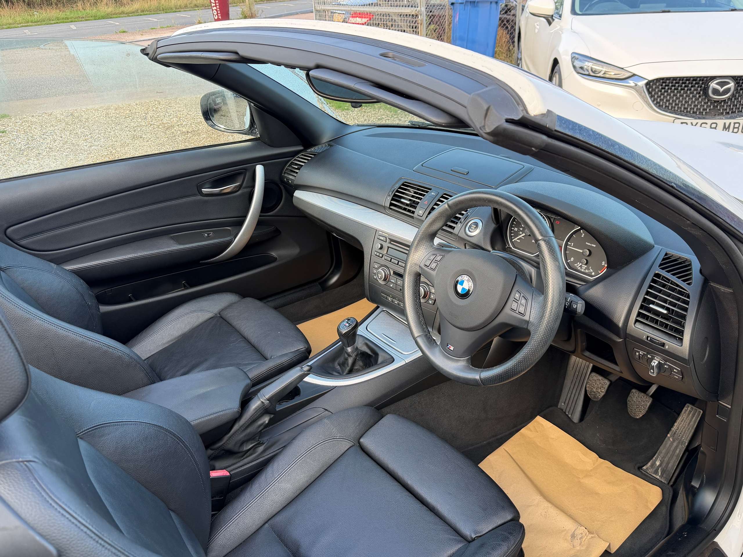 2011 BMW 1 SERIES 2011 BMW 1 SERIES