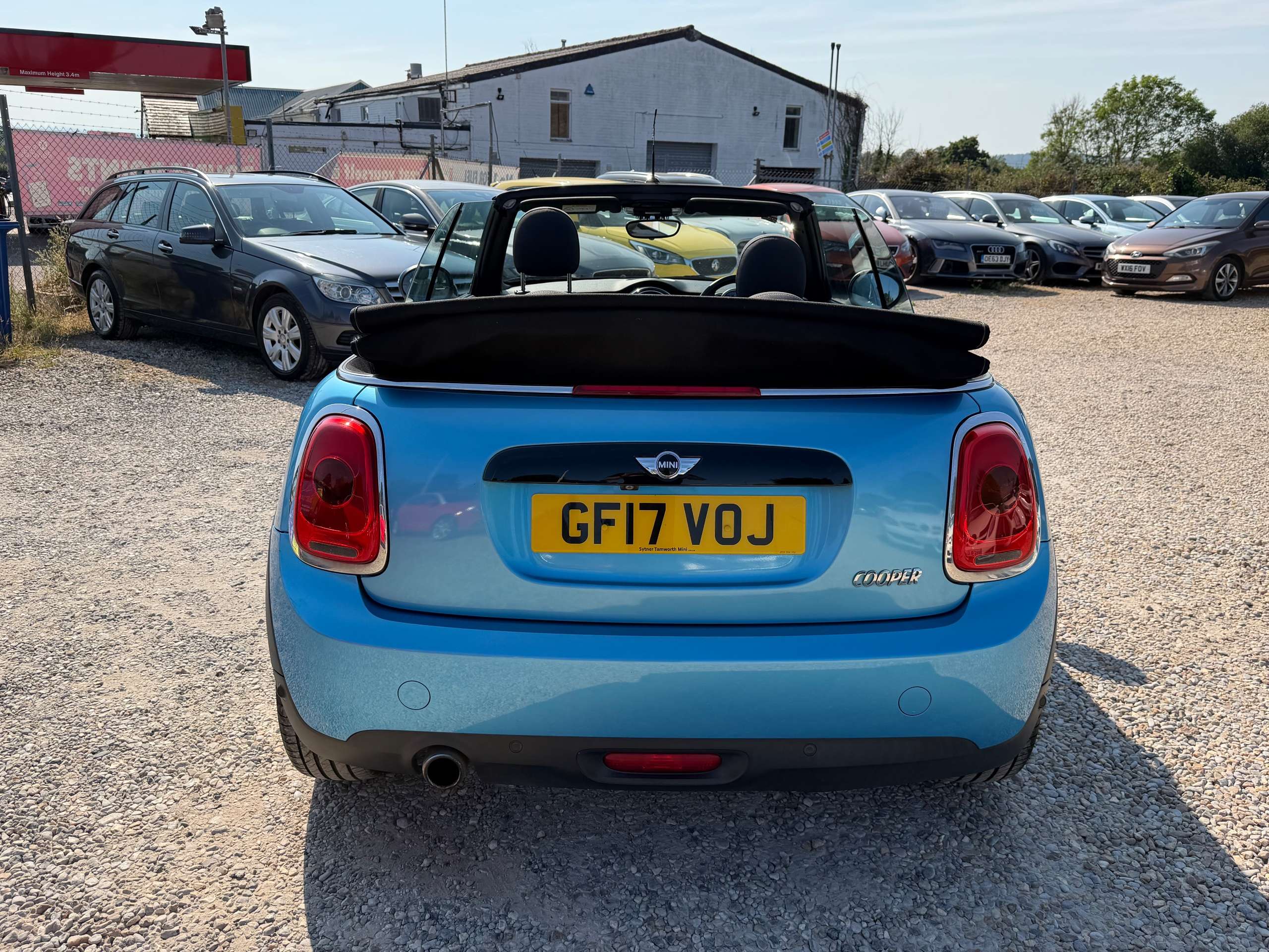 2017 MINI CONVERTIBLE 2017 MINI CONVERTIBLE