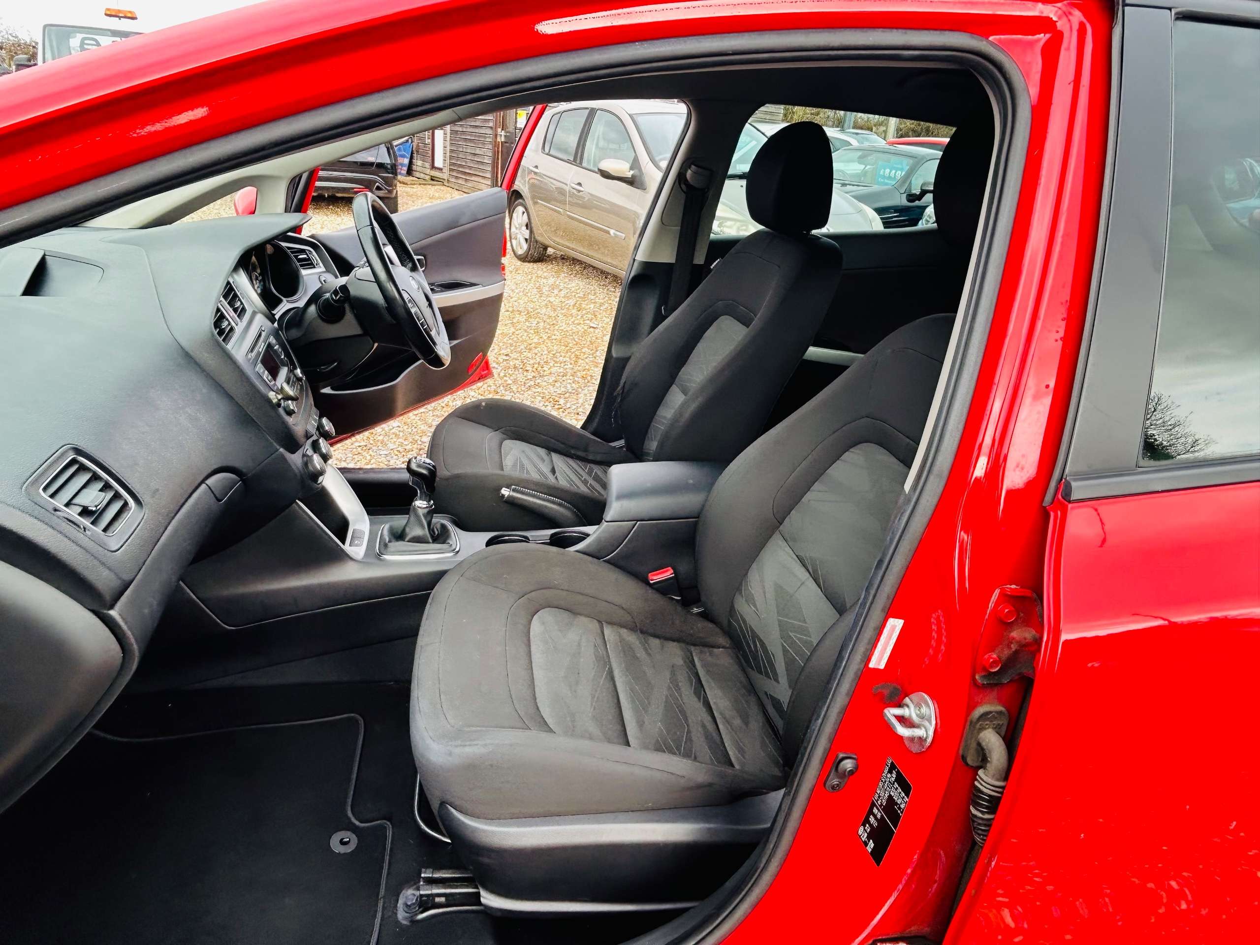 2015 KIA CEED 2015 KIA CEED