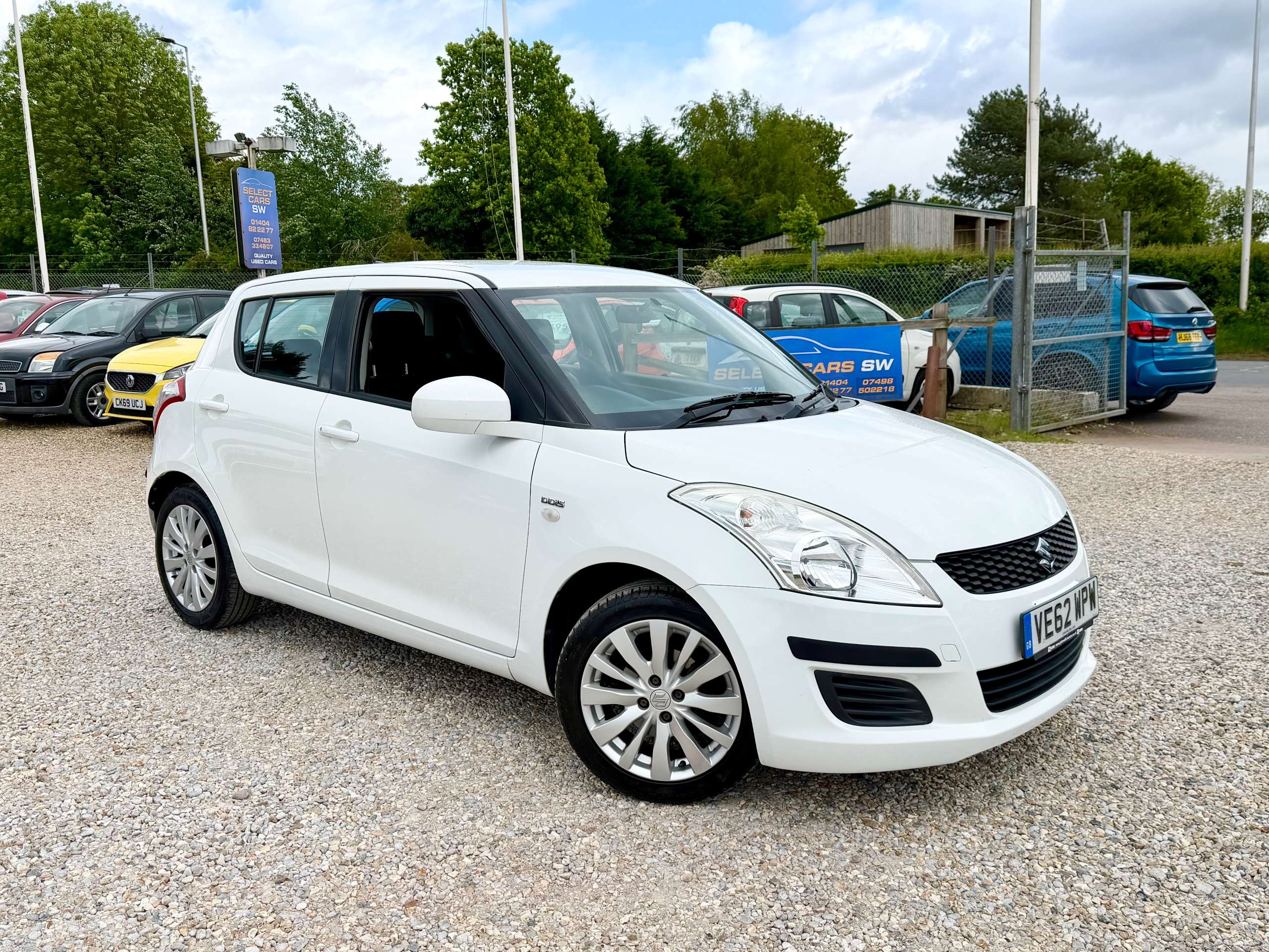 A 2012 SUZUKI SWIFT 1.3 DDiS SZ3 Hatchback 5dr Diesel Manual Euro 5 (75 ps) A 2012 SUZUKI SWIFT 1.3 DDiS SZ3 Hatchback 5dr Diesel Manual Euro 5 (75 ps)