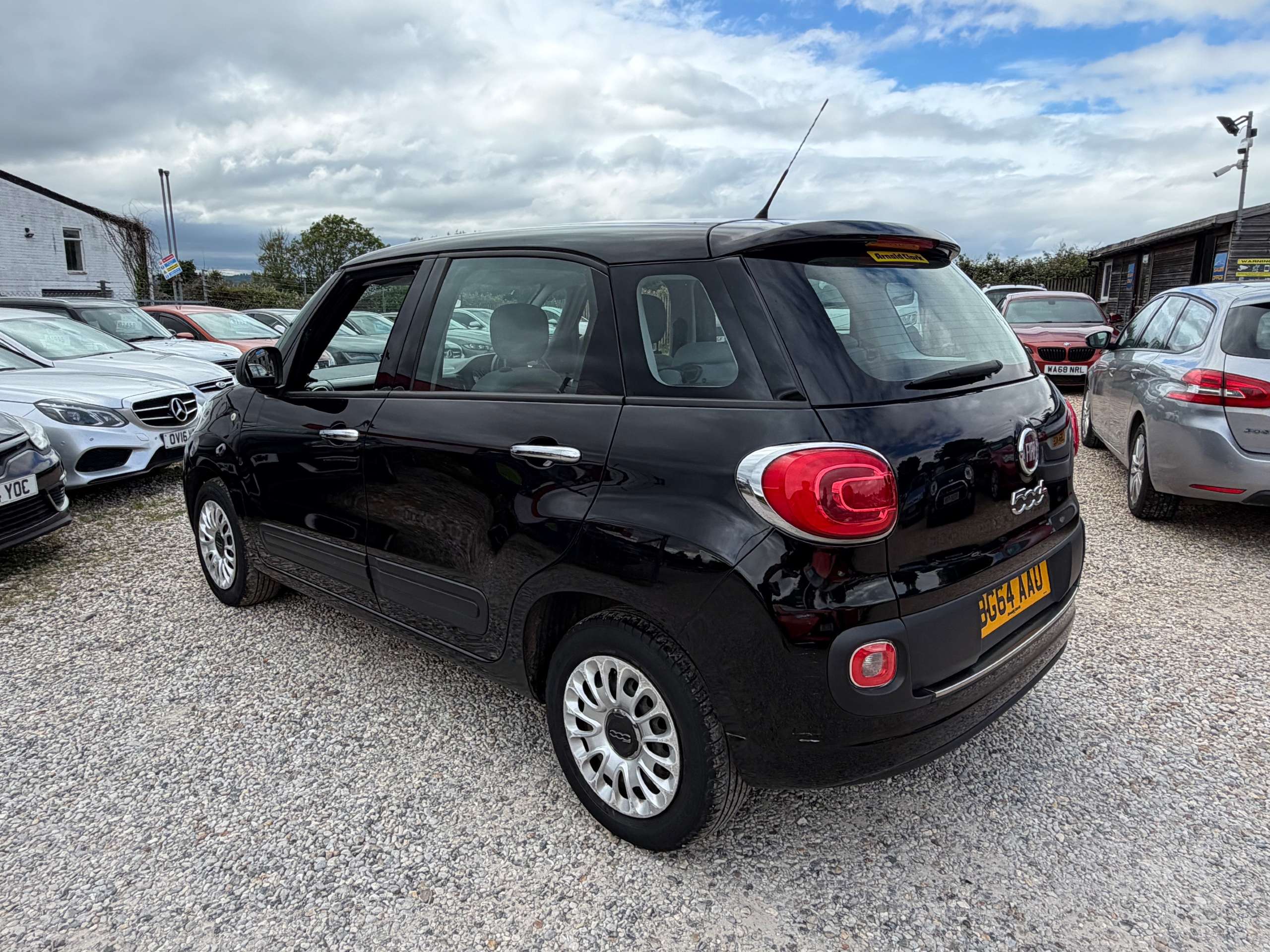 2014 FIAT 500L 2014 FIAT 500L