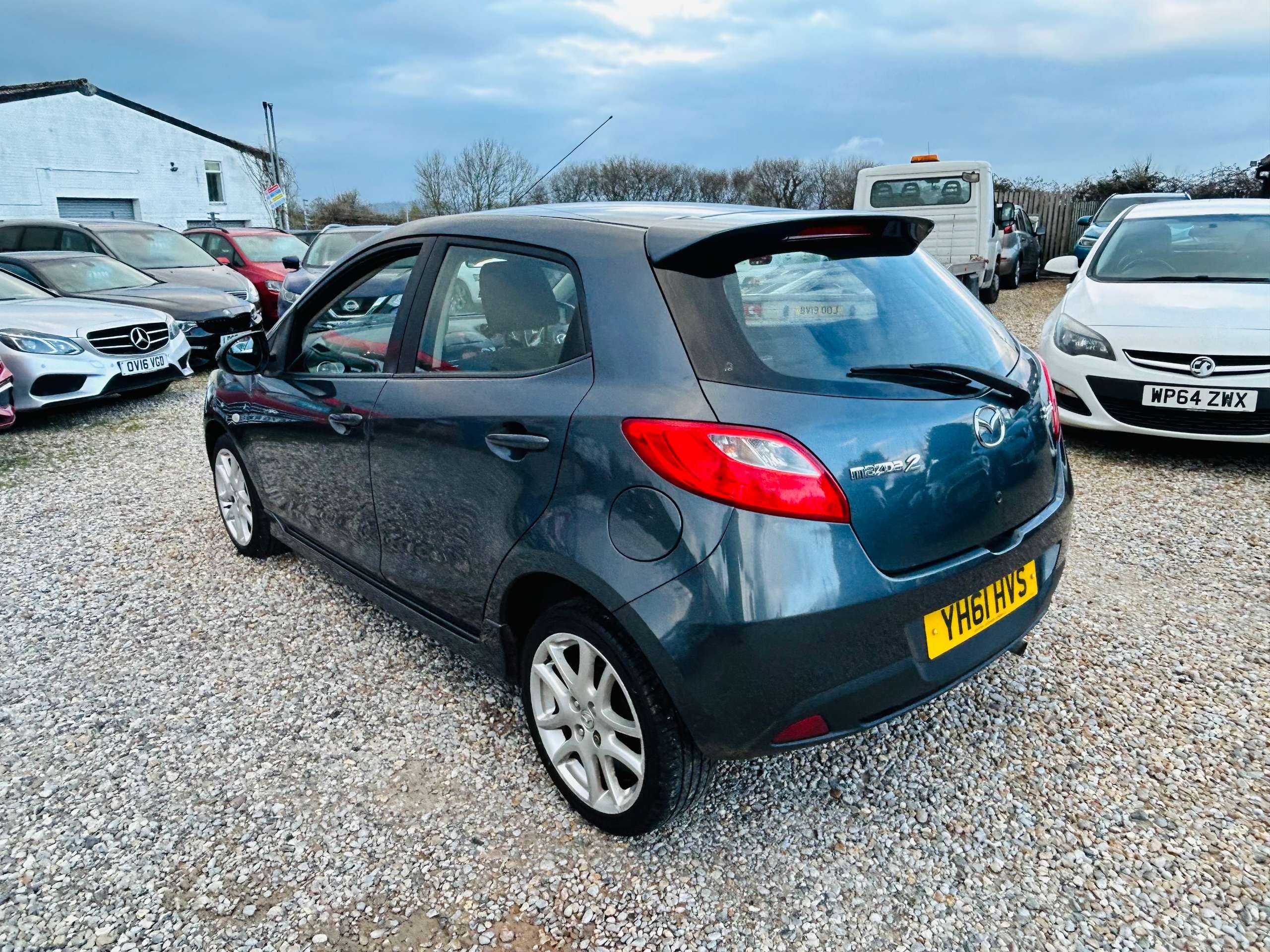 2011 MAZDA MAZDA2 2011 MAZDA MAZDA2