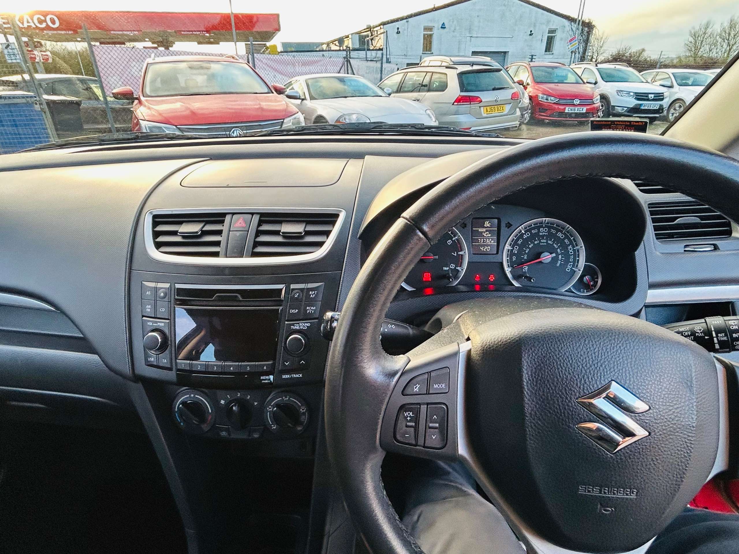 2013 SUZUKI SWIFT 2013 SUZUKI SWIFT