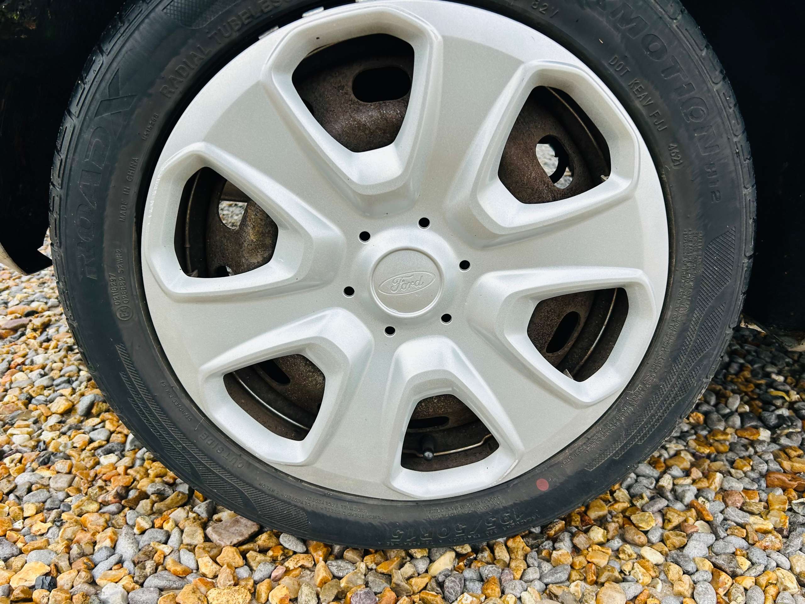 A 2012 FORD FIESTA 1.25 Edge Hatchback 5dr Petrol Manual (124 g/km, 59 bhp) A 2012 FORD FIESTA 1.25 Edge Hatchback 5dr Petrol Manual (124 g/km, 59 bhp)