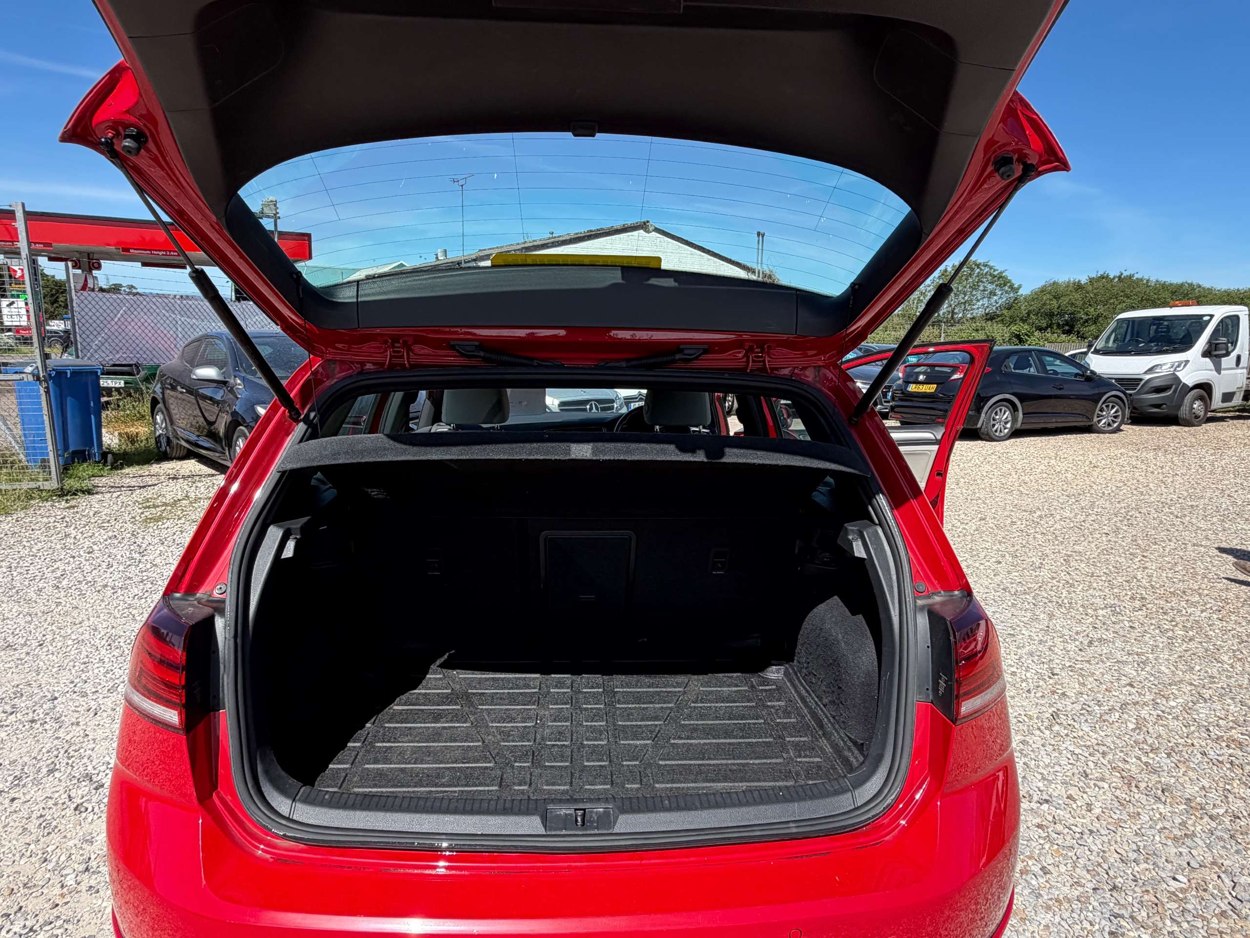 2017 VOLKSWAGEN GOLF 2017 VOLKSWAGEN GOLF