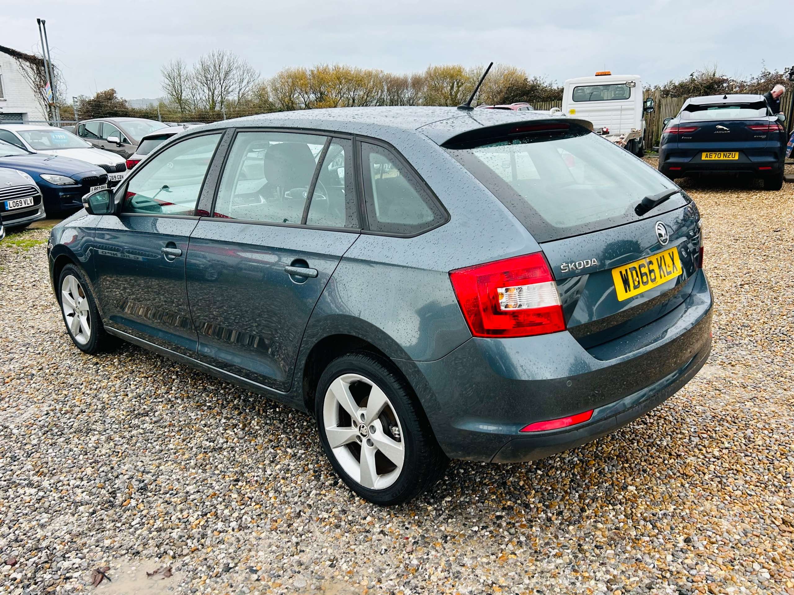 2017 SKODA RAPID SPACEBACK 2017 SKODA RAPID SPACEBACK