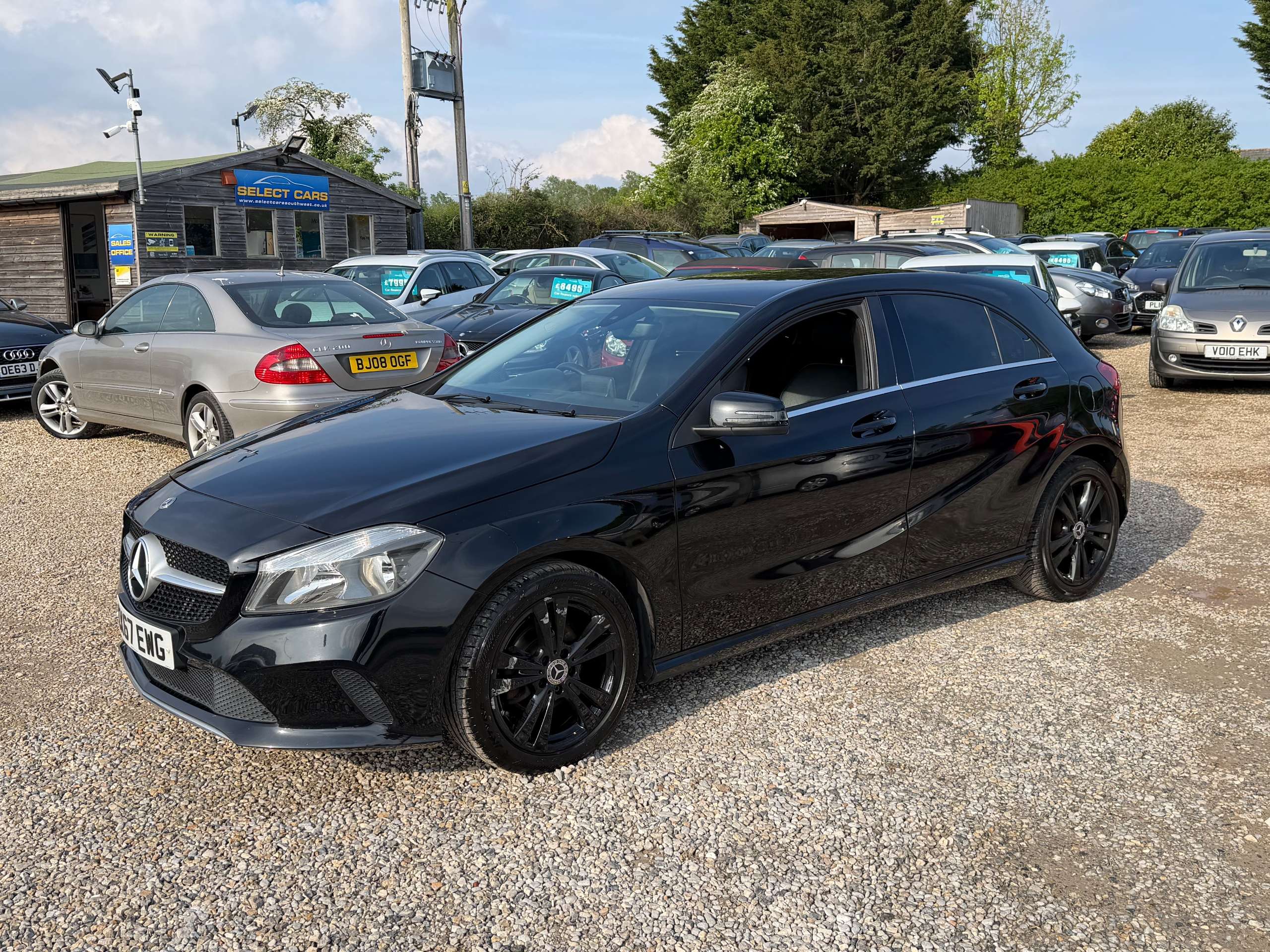 2017 MERCEDES-BENZ A CLASS 2017 MERCEDES-BENZ A CLASS