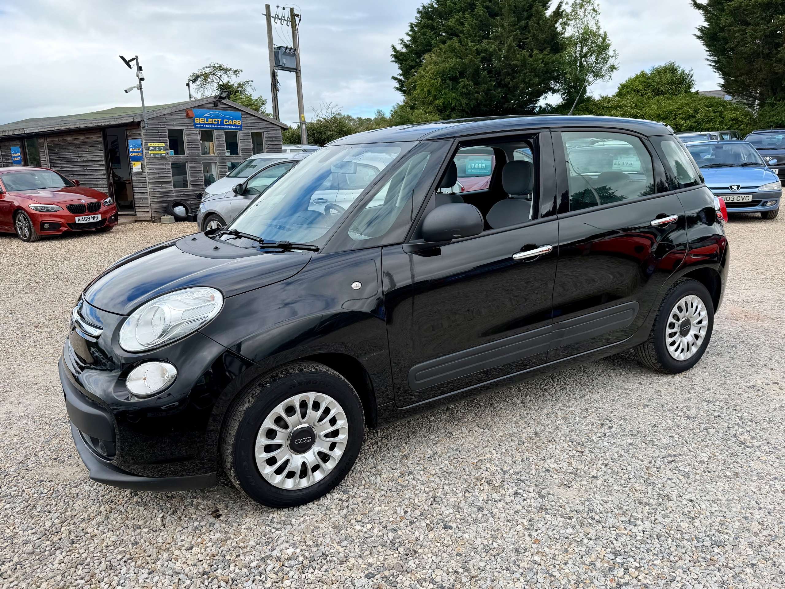 2014 FIAT 500L 2014 FIAT 500L