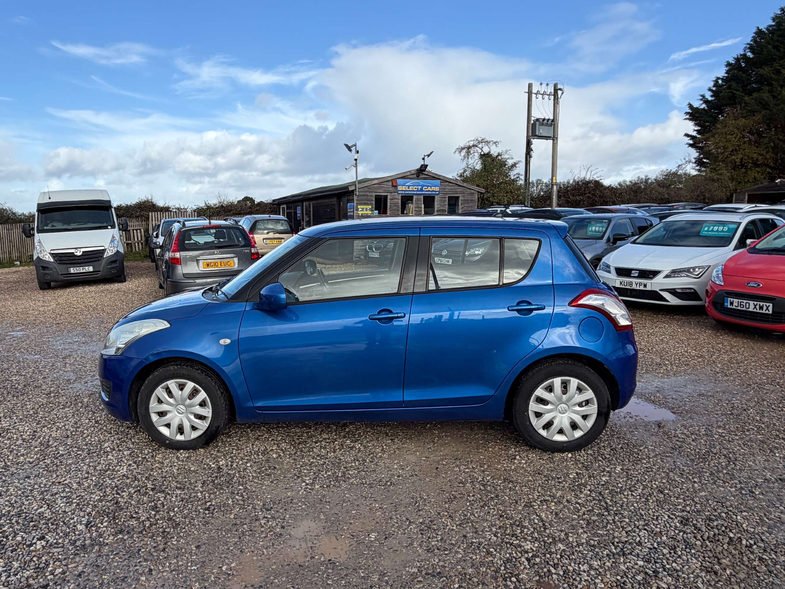 2011 SUZUKI SWIFT 2011 SUZUKI SWIFT
